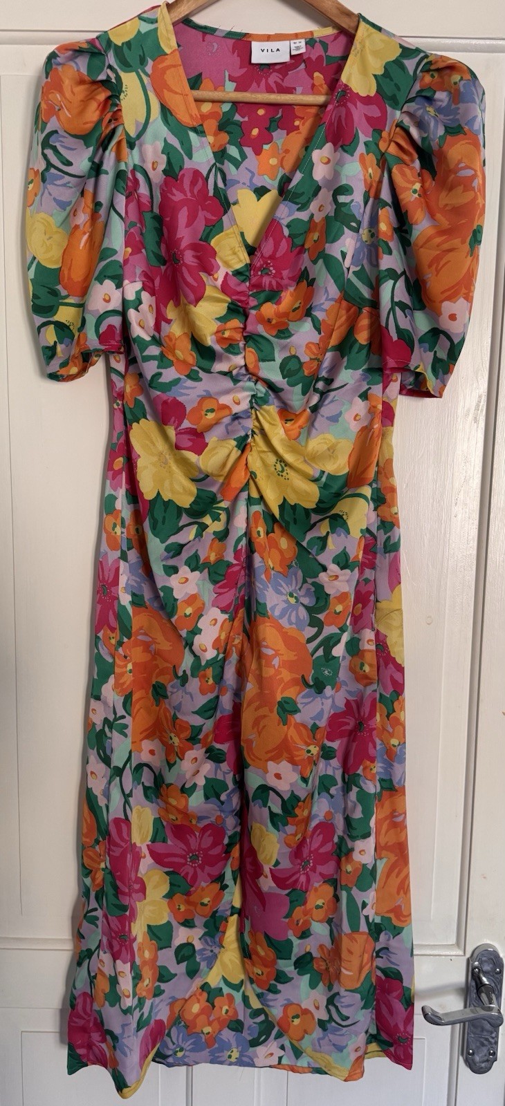 Vila Floral Midi Dress Satin Style/Wedding Guest/Occasion/Party*EU 36 – UK 8
