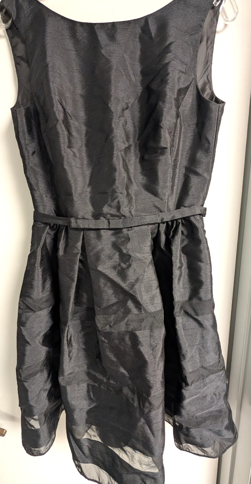 Silky Little Black Dress THE LIMITED SZ 8 Hepburn-style LBD party-cocktail Vback