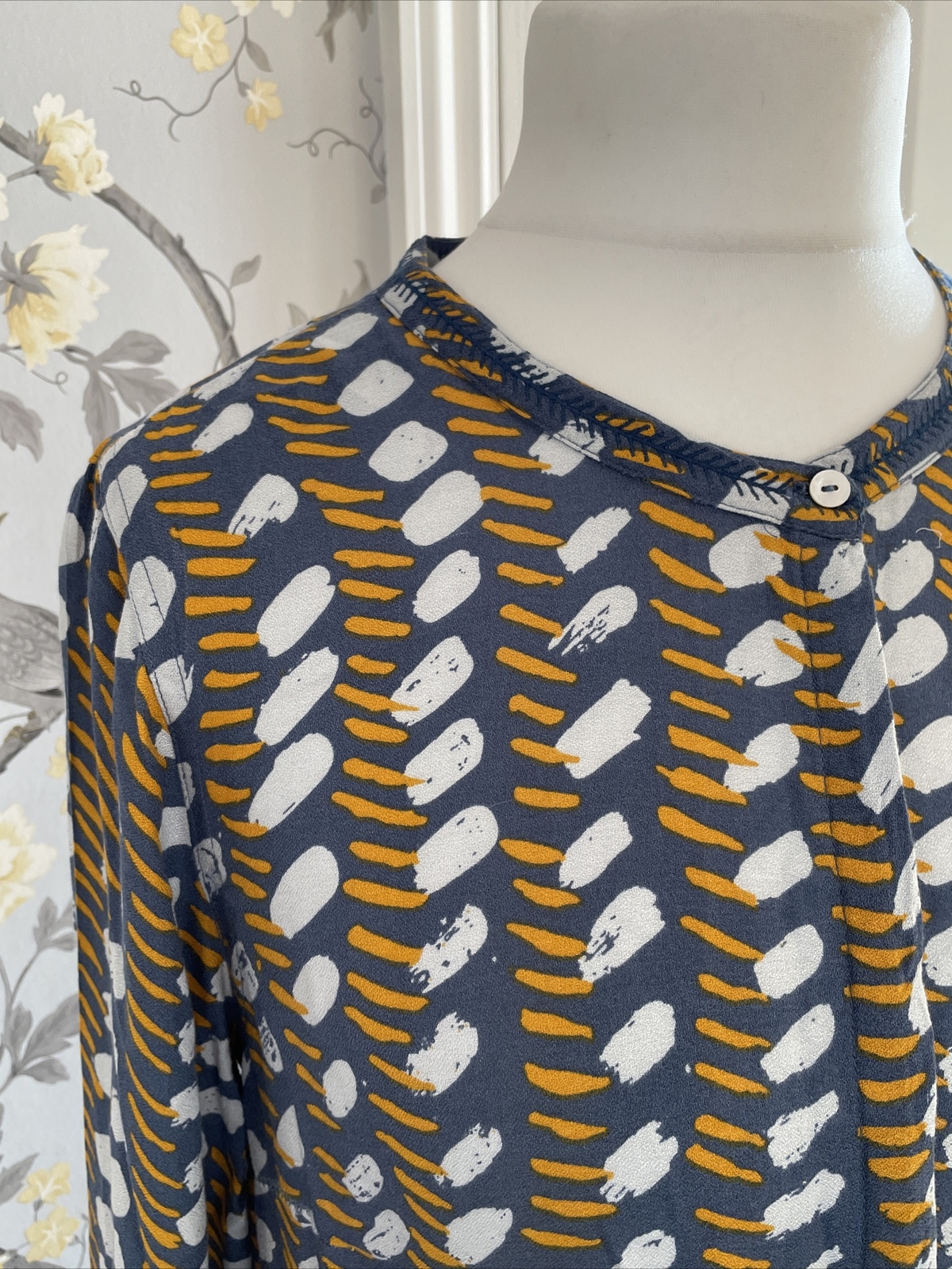 White Stuff Chambray Blue Gold Grey Abstract Print Shirt Dress Ladies Size 12