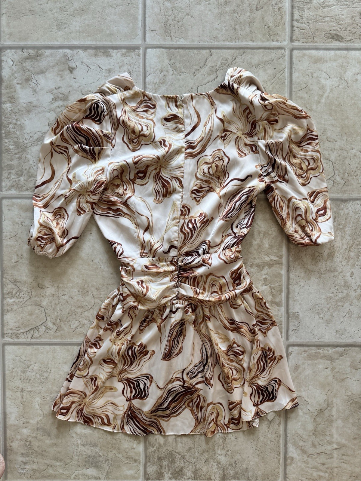 Misa Los Angeles Cream and Brown Marble Satin Mini Dress Women’s Small