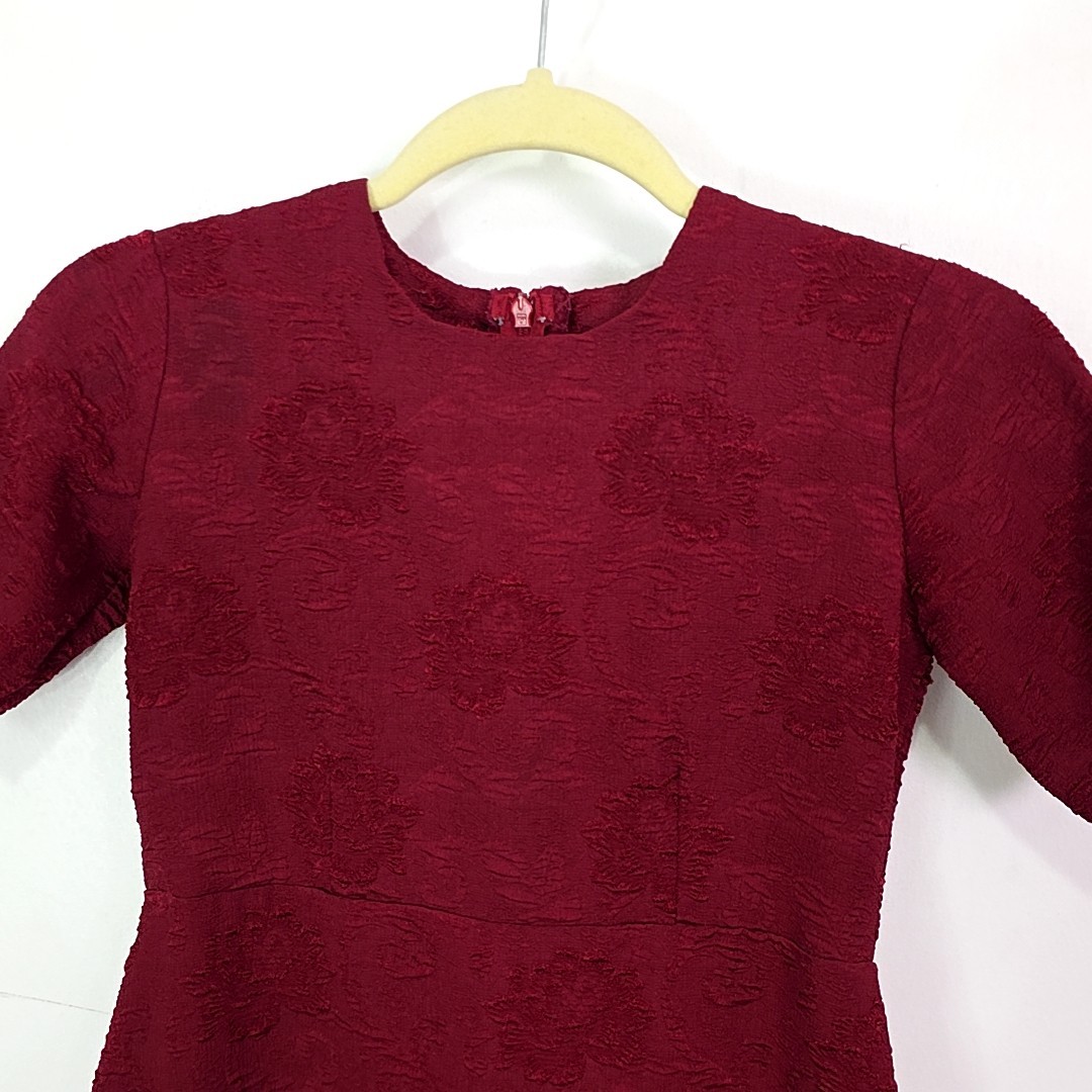 Handmade Amish Dress Womens 32 in Bust 26 in Waist Red Textured Short Sleeve