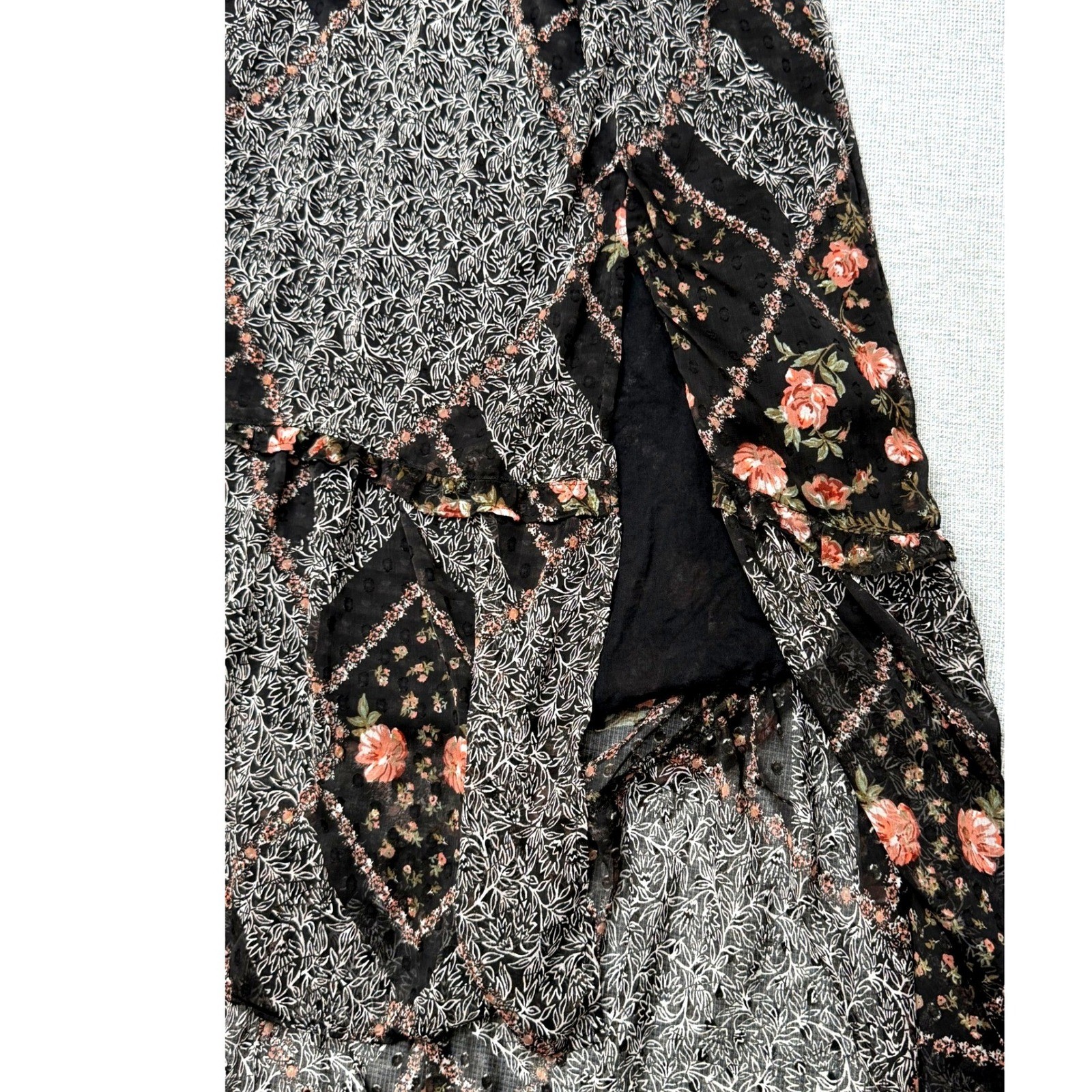 Angie Floral Patchwork High-Low Dress Black Pink Smocked V-Neck Bow Back Large