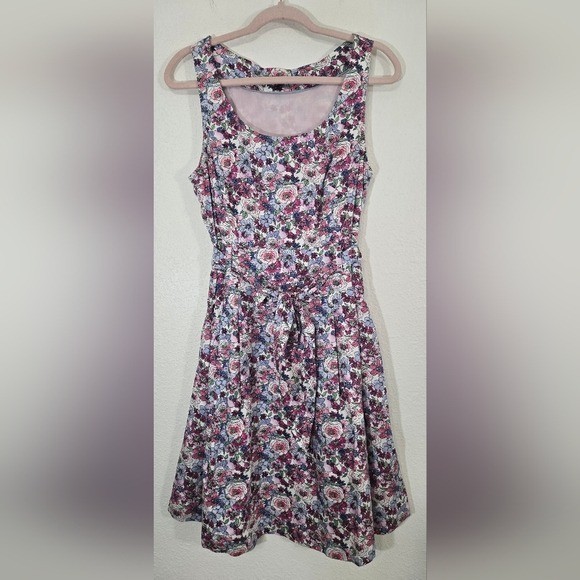 Tommy Hilfiger Floral Sleeveless Fit & Flare Dress Lined Pockets Cottagecore, 10