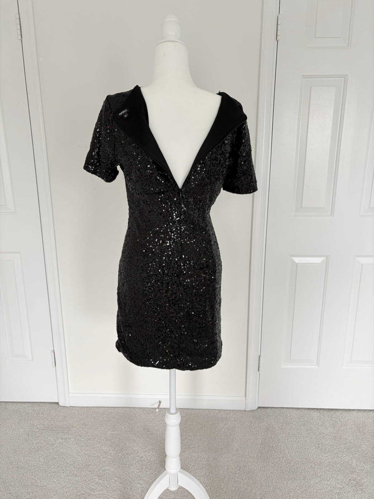 Pep&Co Black Sequin Solid Mini Dress V-Neck Short Sleeve Lined Zip Women 10