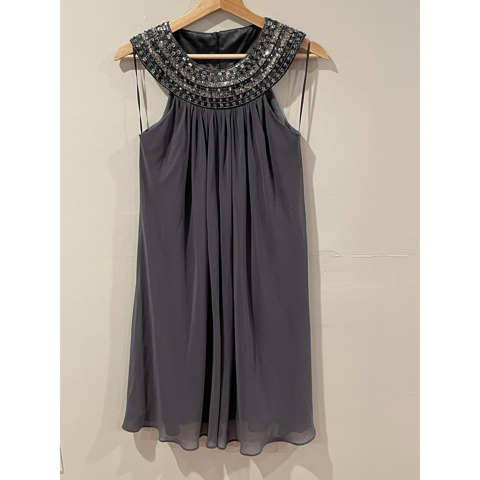JS Boutique Chiffon Dress Womens Size 2 Gray Beaded Sequin Party Formal Prom