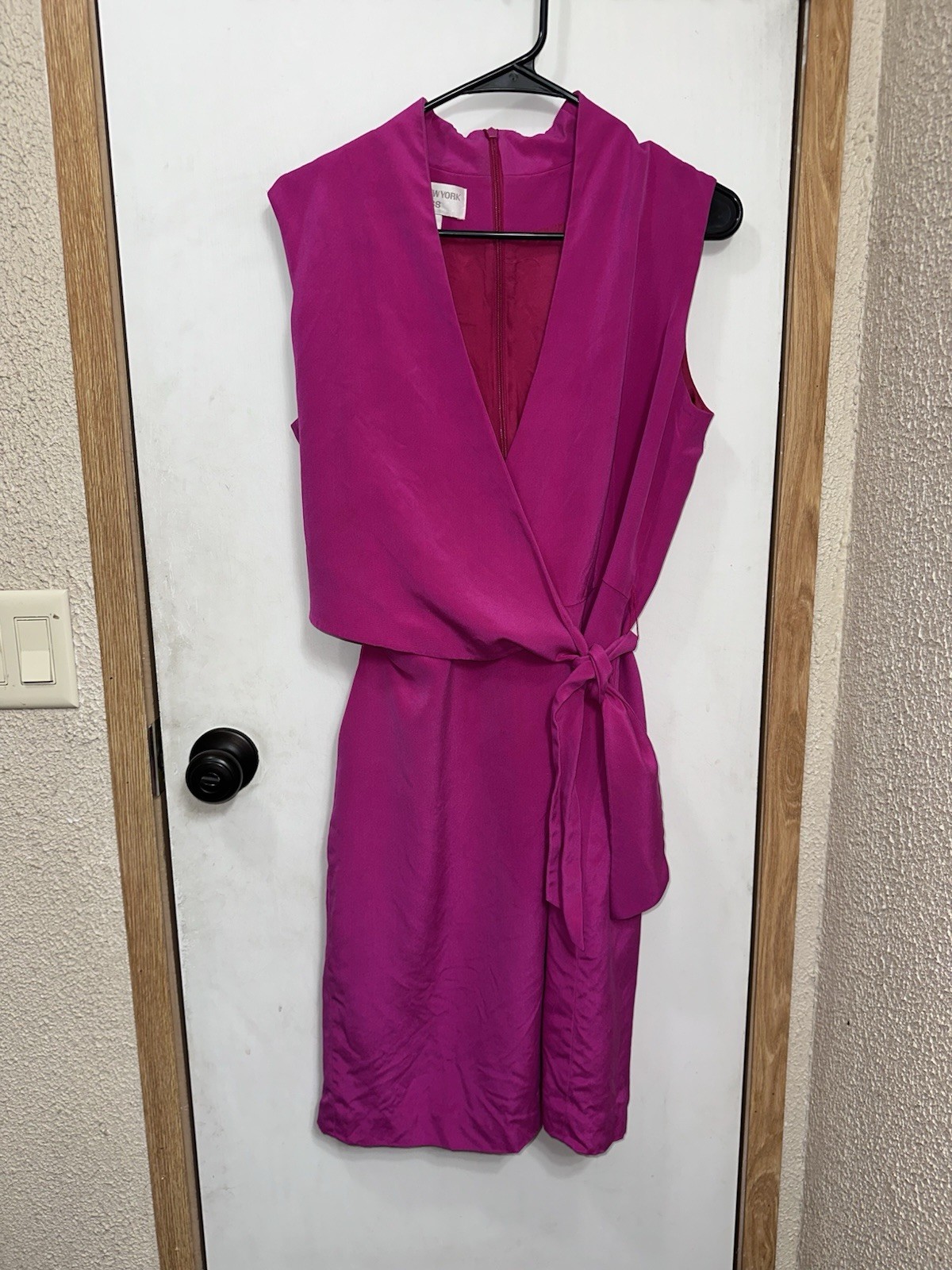 Jones NY Dress 12 Barbie Pink 100% Silk Shell Sleeveless Tie Wrap Lined Midi Vtg