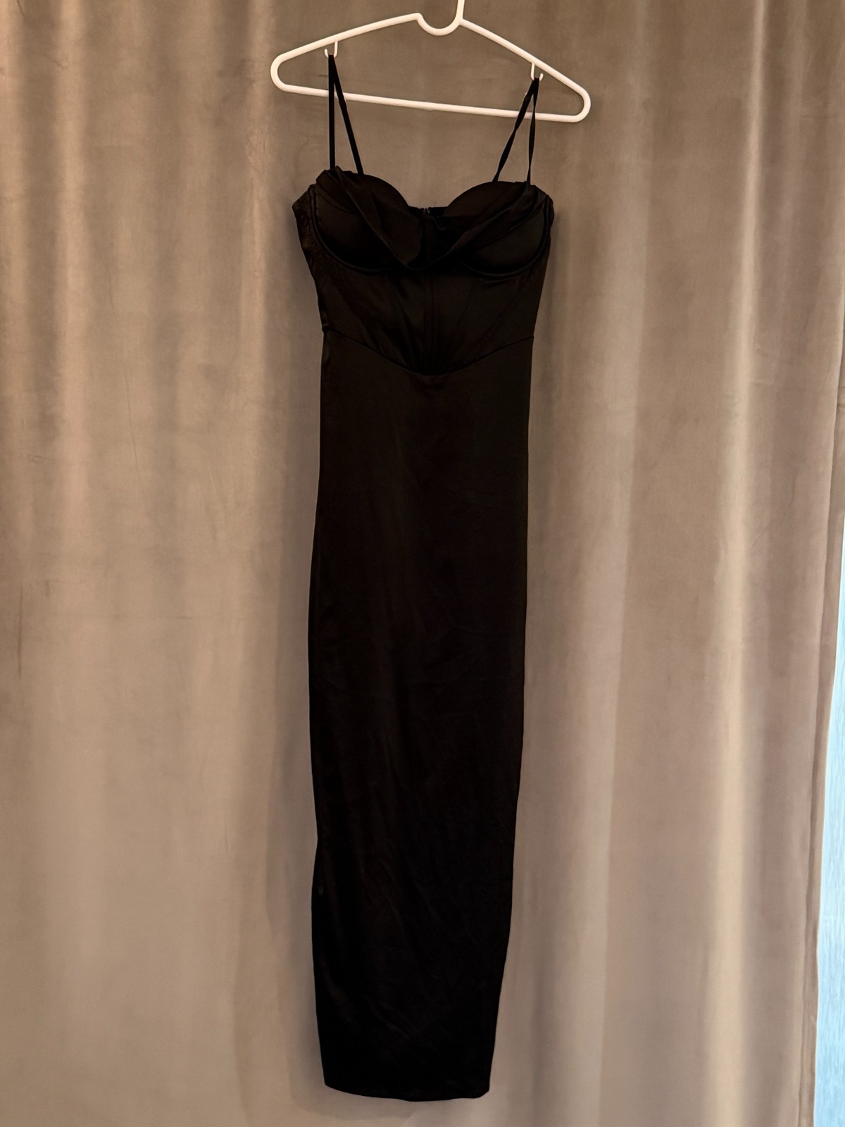 Black Satin Corset Midi Dress Sweetheart Neckline Spaghetti Strap Formal