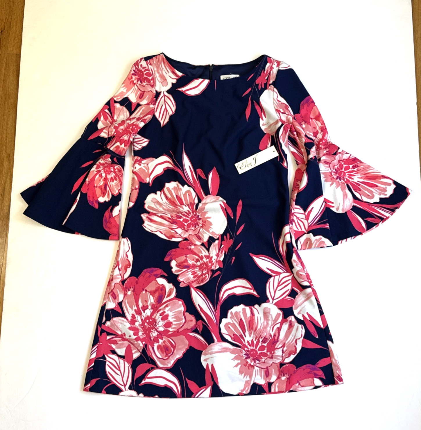 ELIZA J NWT $128 Beautiful Blue Pink Coral Floral Bell Sleeve Dress 6 Small NEW
