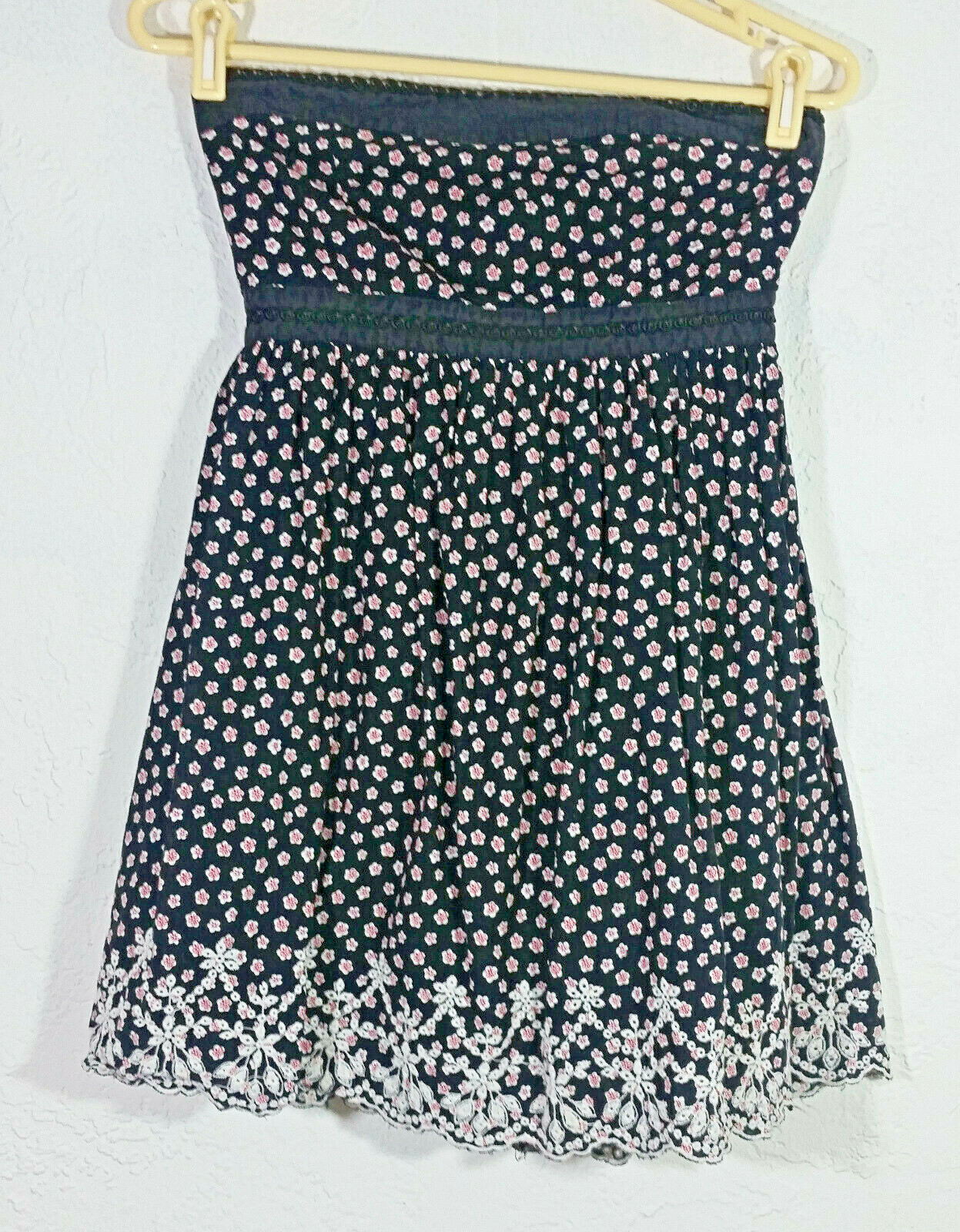 Twenty One Womens Dress Small Floral Embriodered Multicolor Strapless Forever 21