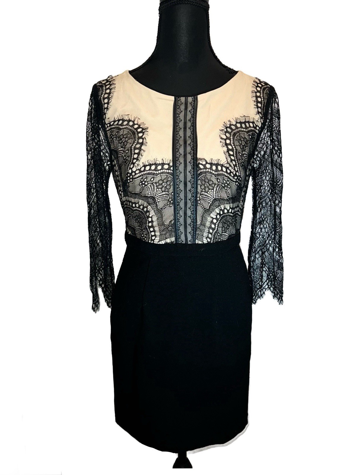 Forever 21 Women’s Black & Nude Lace Dress Formal Cocktail Small Broken Zipper