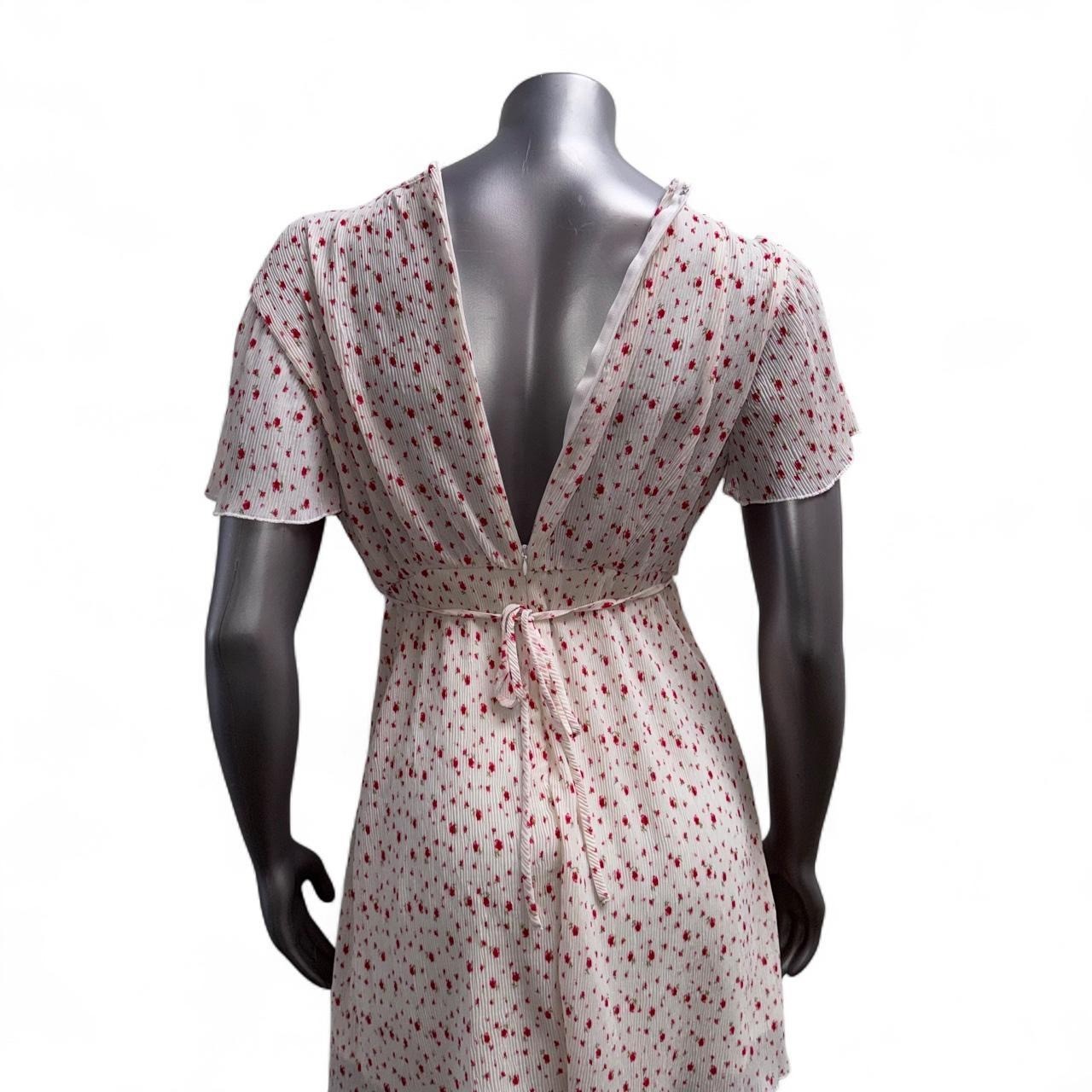 Forever 21 Womens Medium Floral V-Neck Short Sleeve Empire Waist Babydoll Mini D
