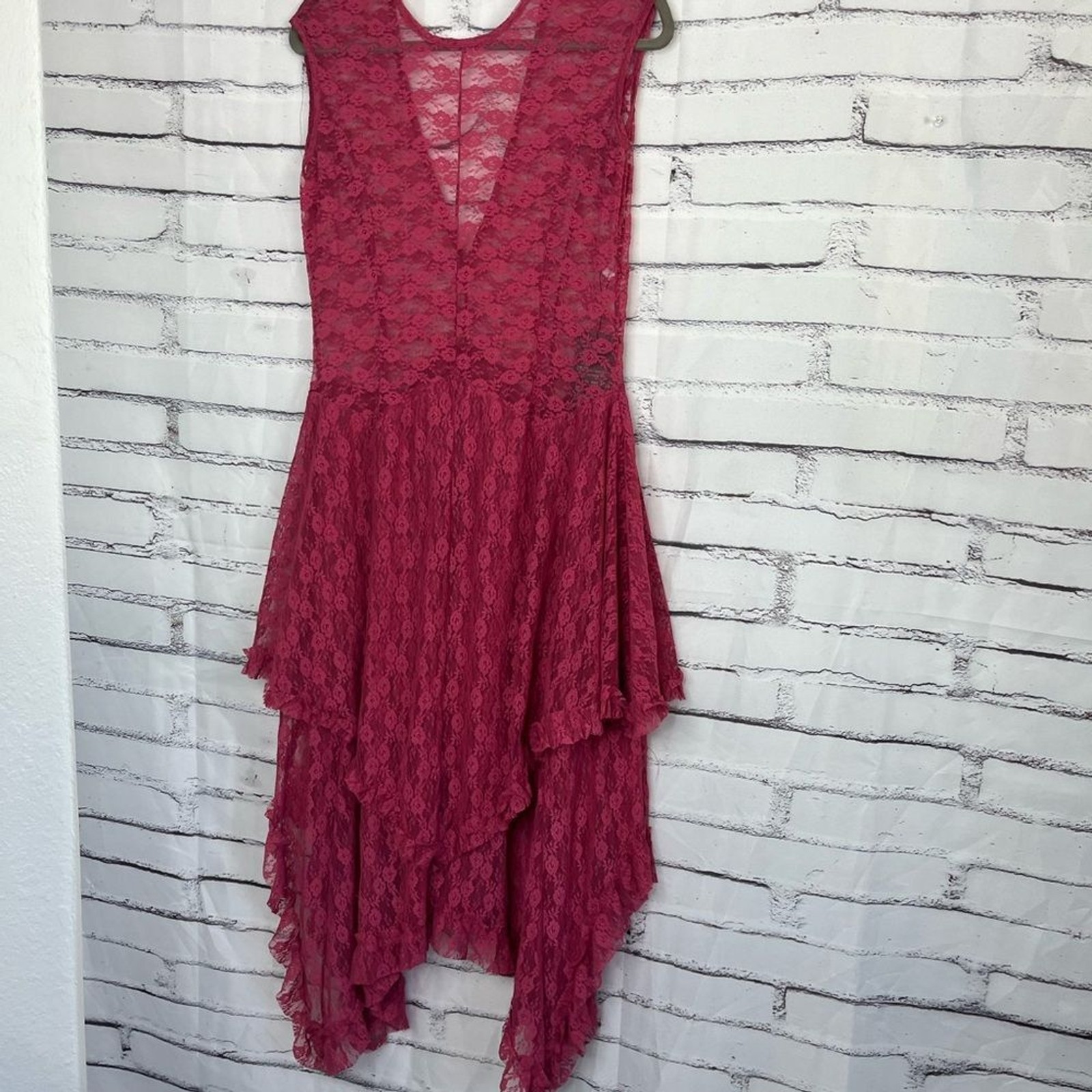 R.Vivimos Pink Lace Asymmetrical Midi Dress Women’s XL Deep V Sleeveless NWT