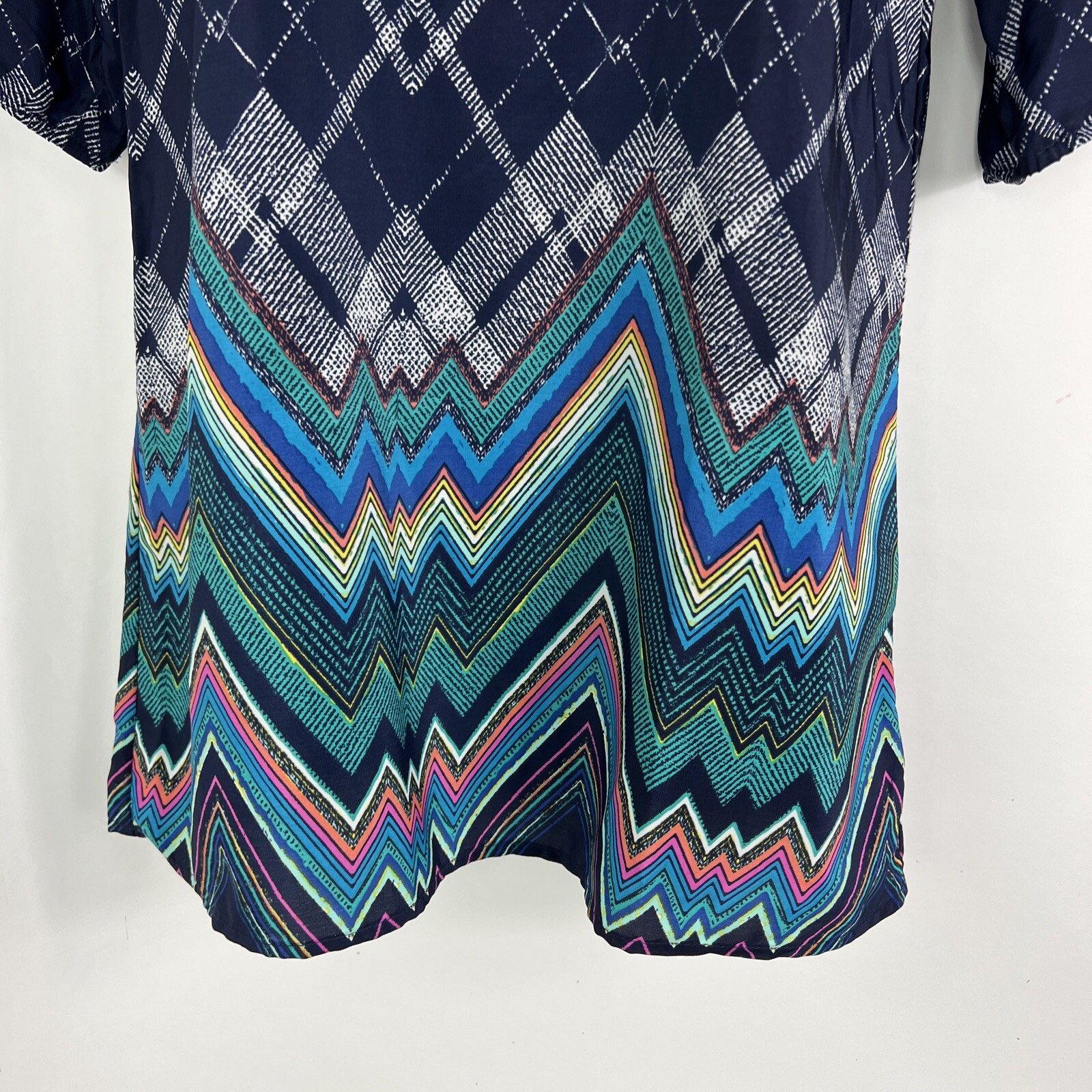 Be Bop Shift Dress Women’s Medium Half Sleeve Knee Length Lightweight Geometric