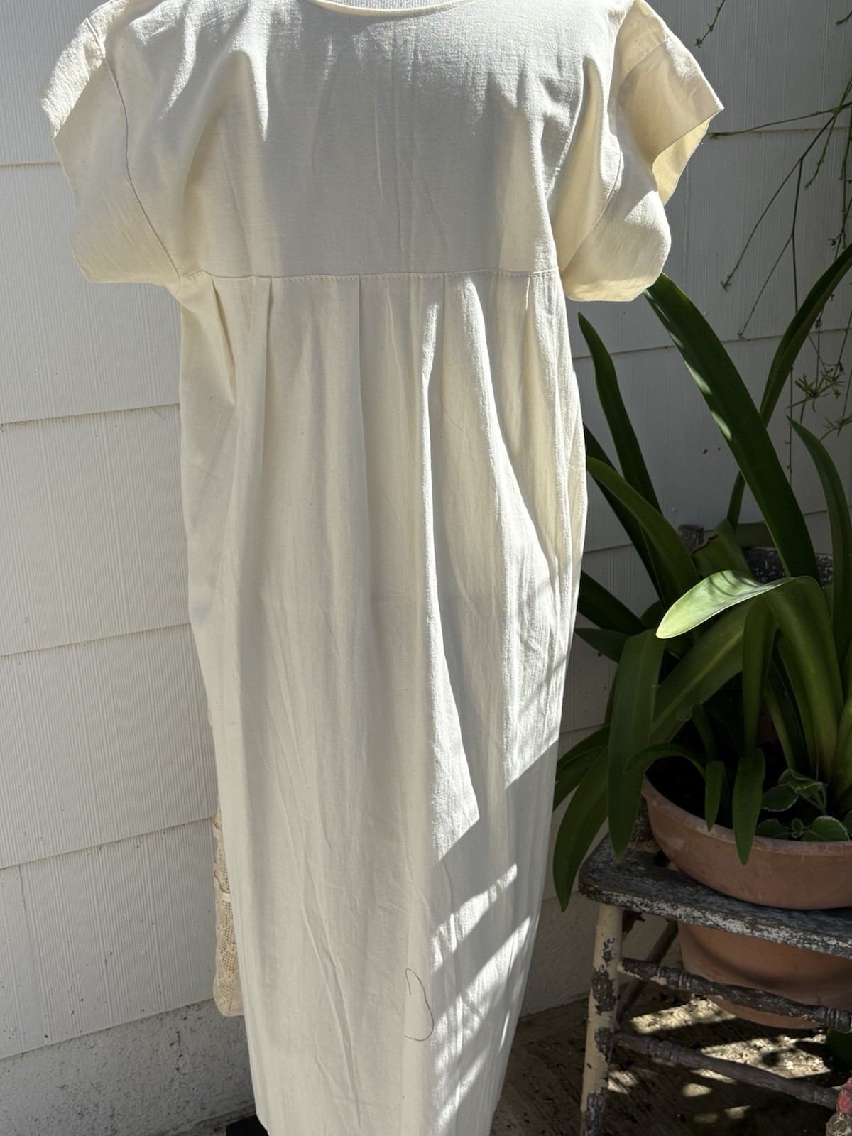 Vtg Ivory Taupe Oaxaca Mexican Hand Embroidered L/XL Dress Floral Lace Wedding