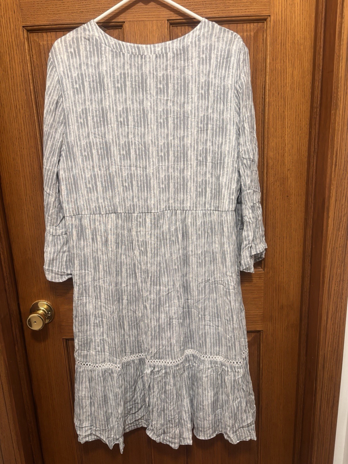 Calstyle Light Gray Striped V-Neck Lined Tunic Dress Sz L. NWT