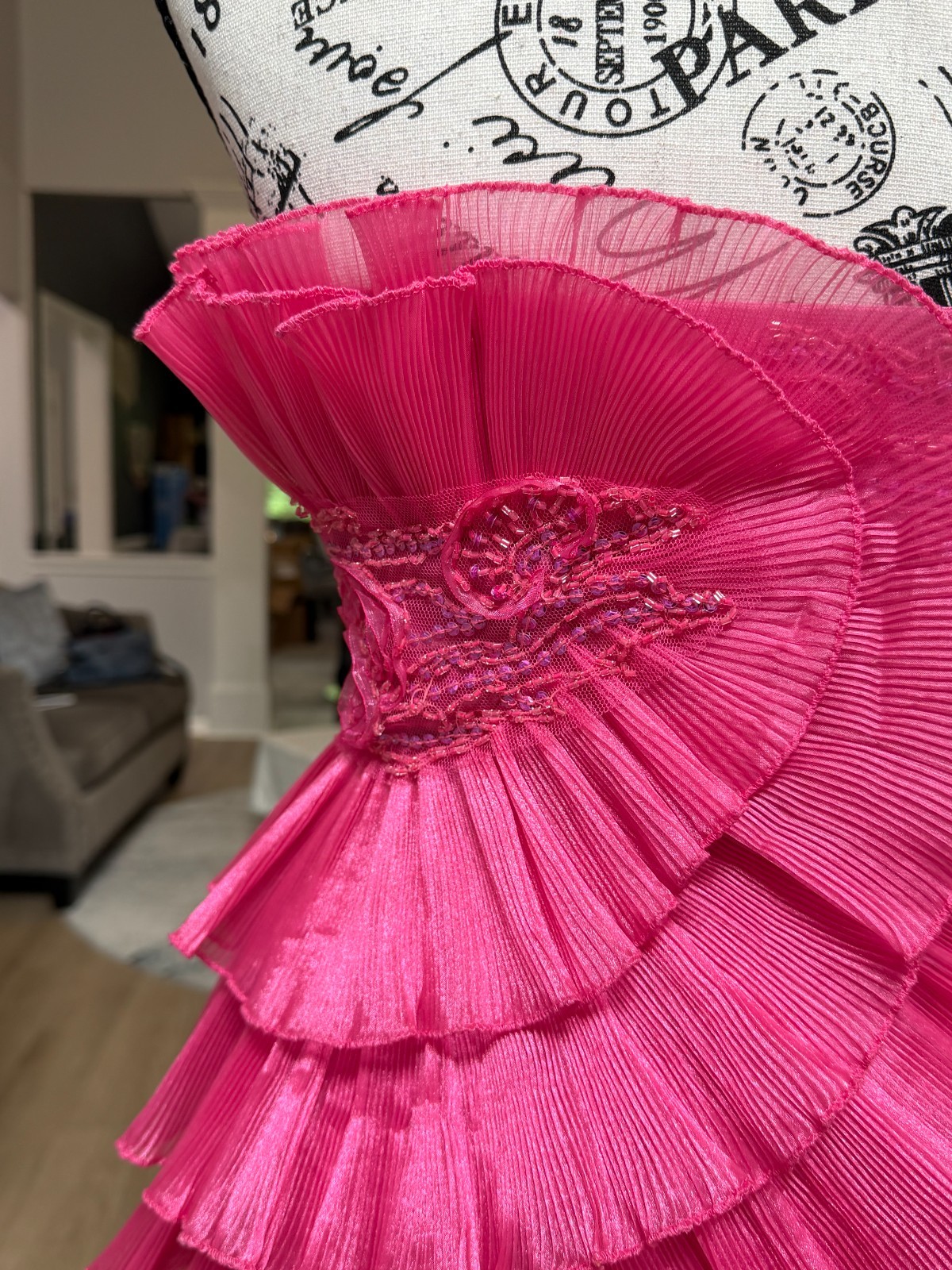 G001 Cinderella Divine Fuchsia Pink Ruffle Rosette Mini Formal Dress Size 4