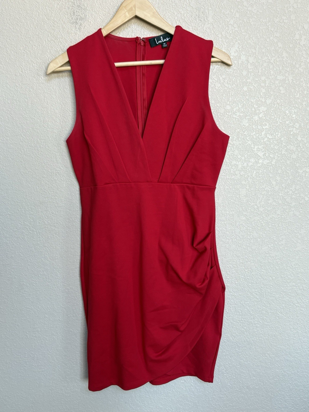 Lulus Cocktail Hour Red Wrap Bodycon Dress Ruched Size Medium Party Bold