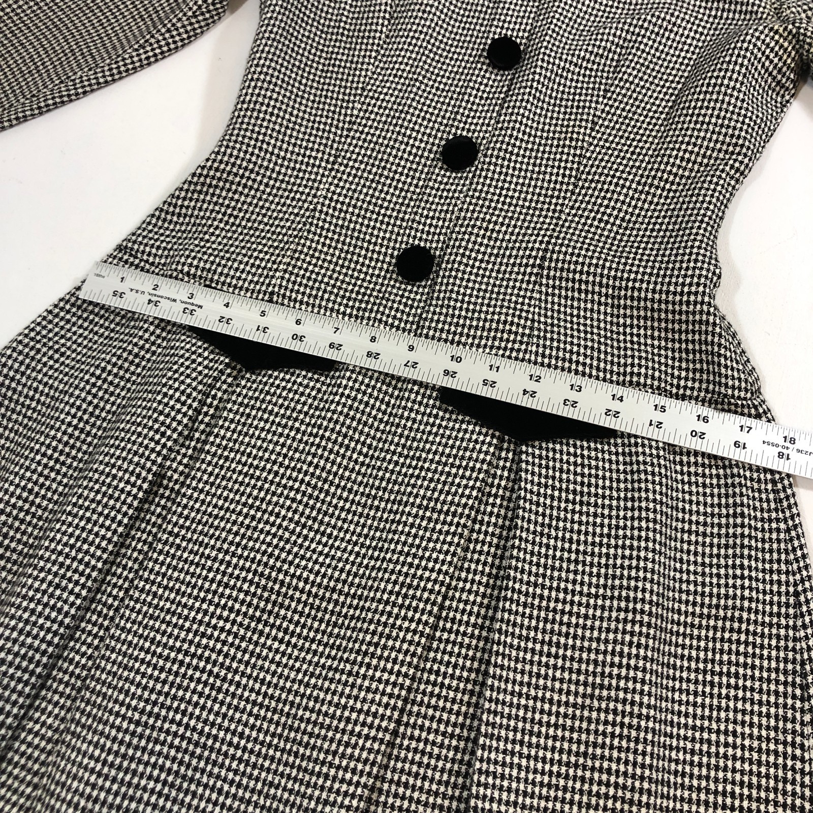 Vintage womens Fit & Flare Houndstooth Riding Dress Size 6 Pleated S.G. Gilbert
