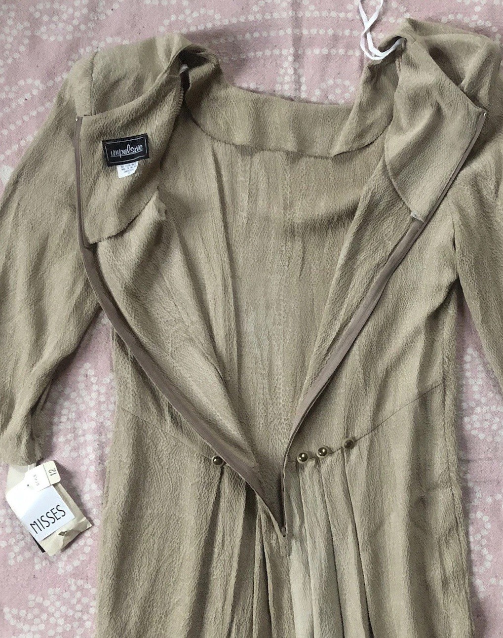Vtg Impulsive Sand Beige Crepe Long Slv Dress Buttons Shoulder Pads Lux Coastal