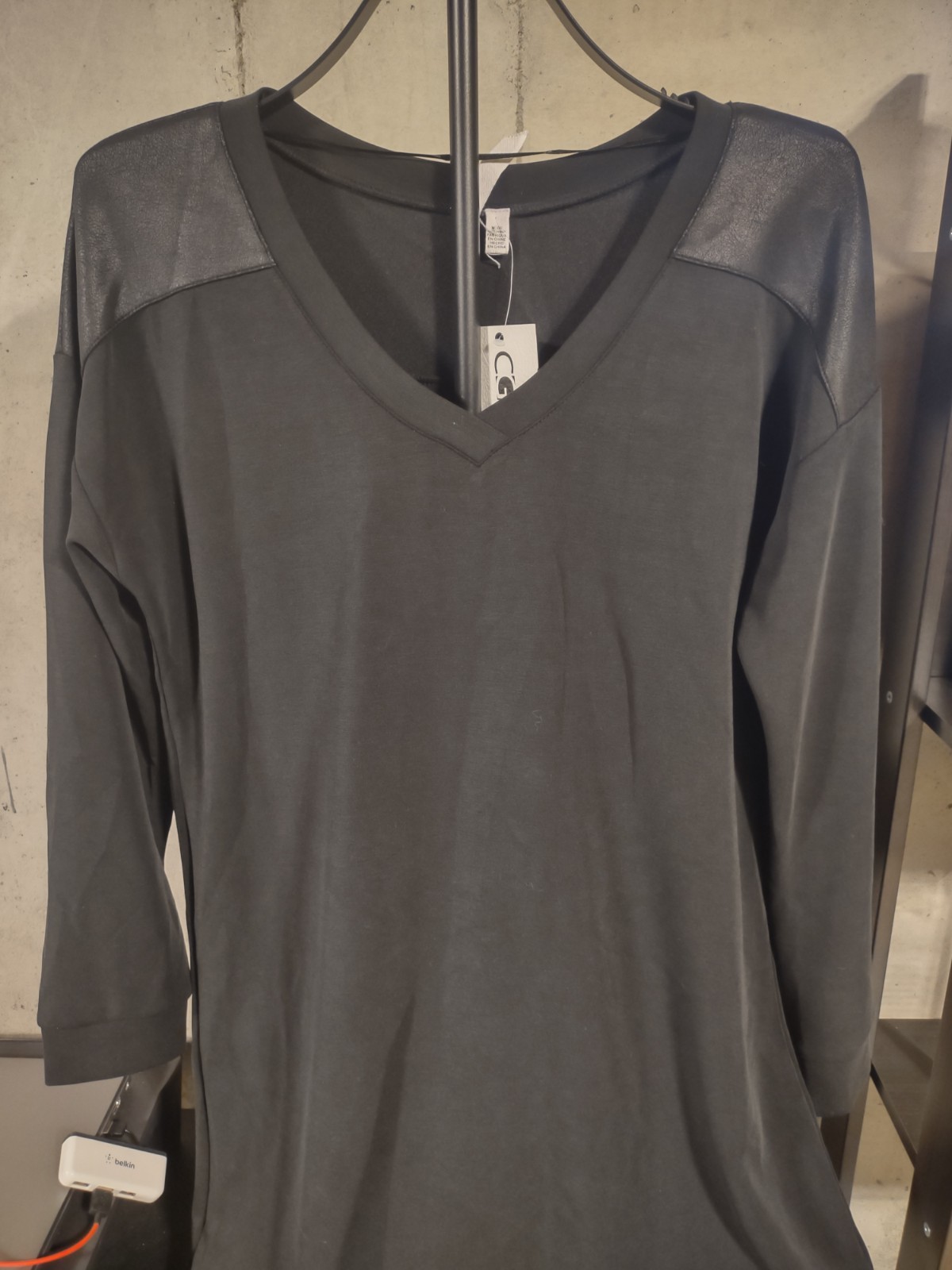 NWT – Cable & Gauge – Women’s LS Top/Dress – Black – Medium