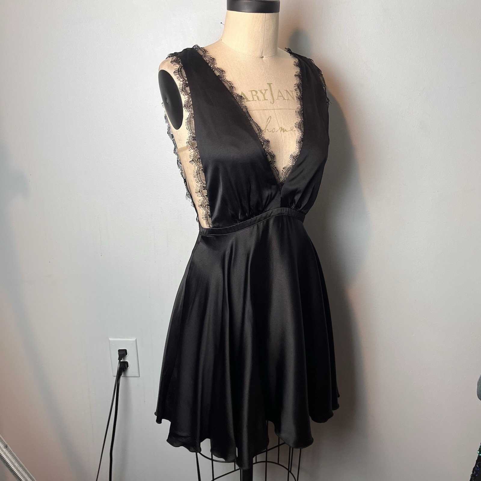 Bebe Y2k Silk Whimsigoth Black Babydoll Dress Fairy Deep V Neck Lace Twee Med