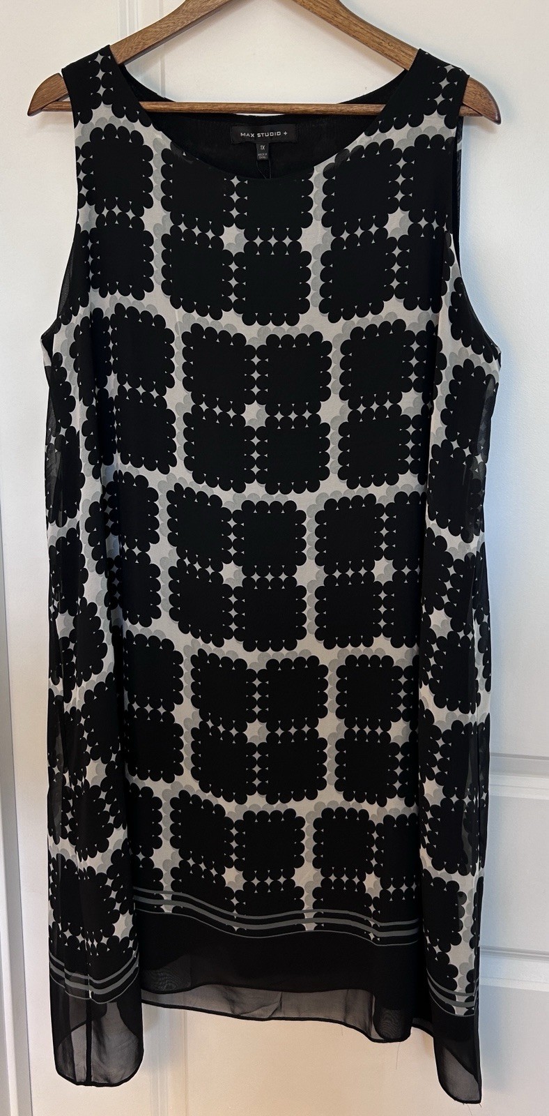 Max Studio 1X Black White Geometric Dress Sleeveless Shift Tunic Flowy $128