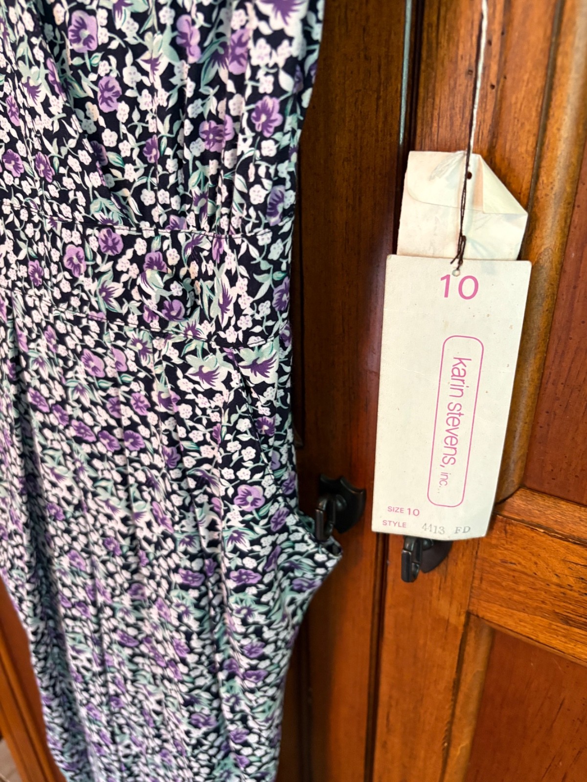 Vintage NWT Karin Stevens Women Rayon Floral Black Short Sleeve Dress Sz 10