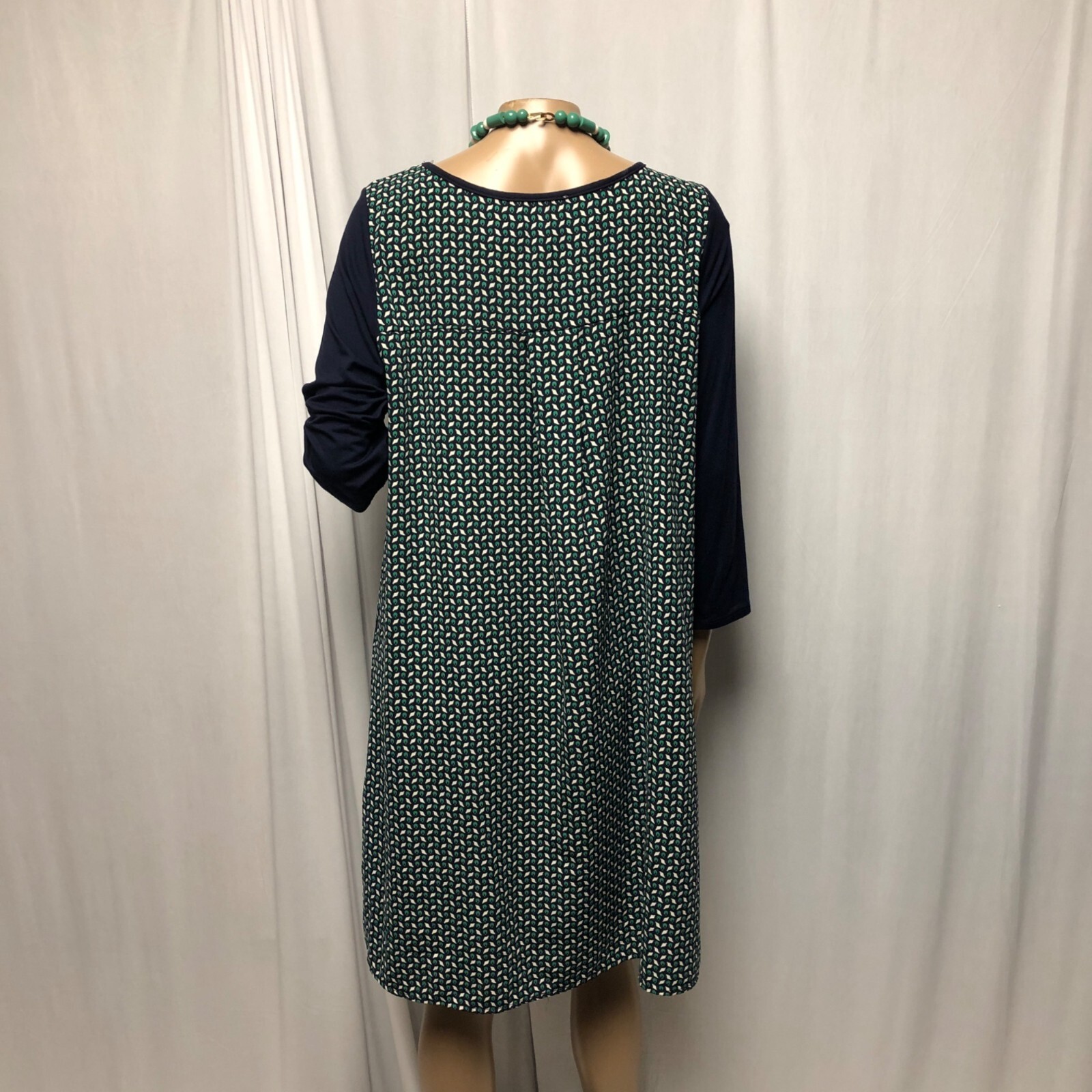Betseys Boutique Shop Dress Womens Large XL Blue Green Shift Lightweight Comfy