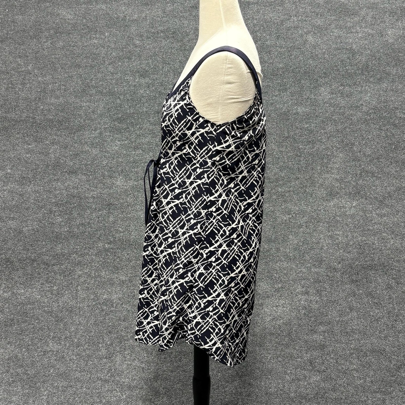Petticoat Alley Dress Womens Small Blue Geometric V Neck Sleeveless Sundress