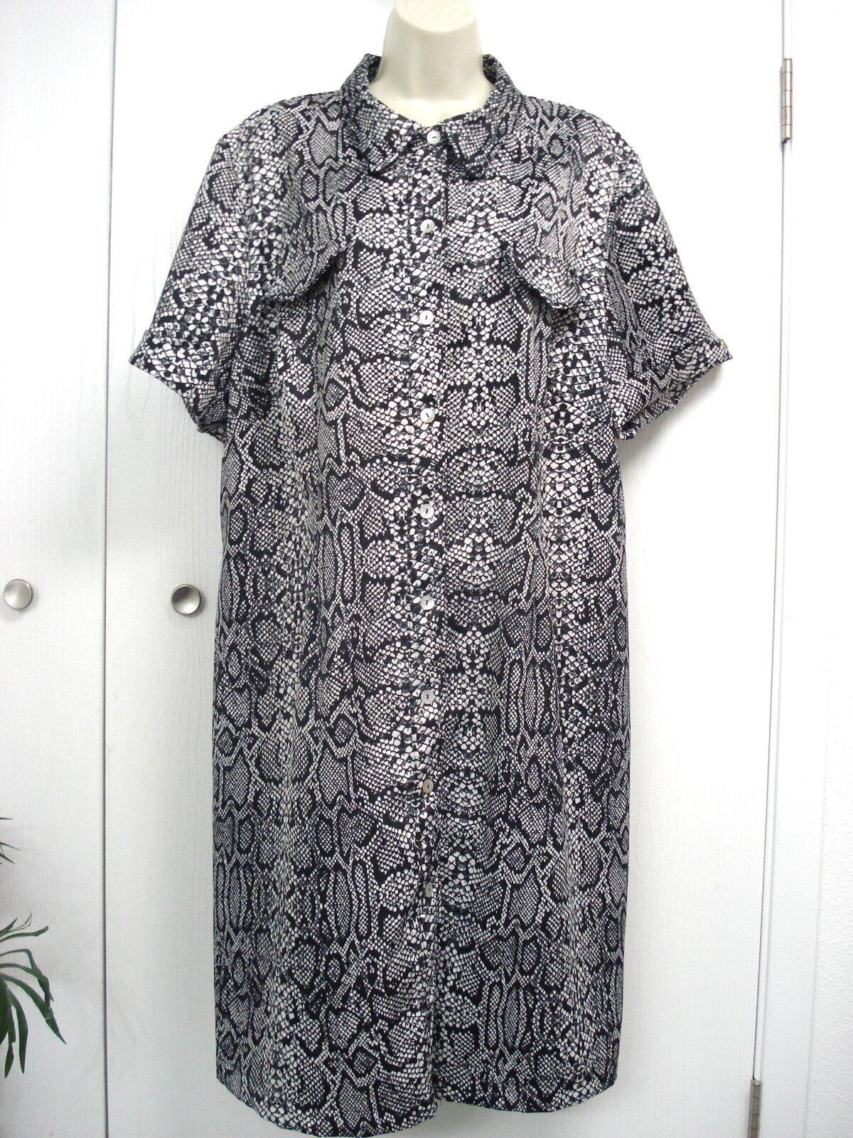 Fashion Bug Shirt Dress Size 26 Casual Sheath Button Down Reptile Short Sleeve