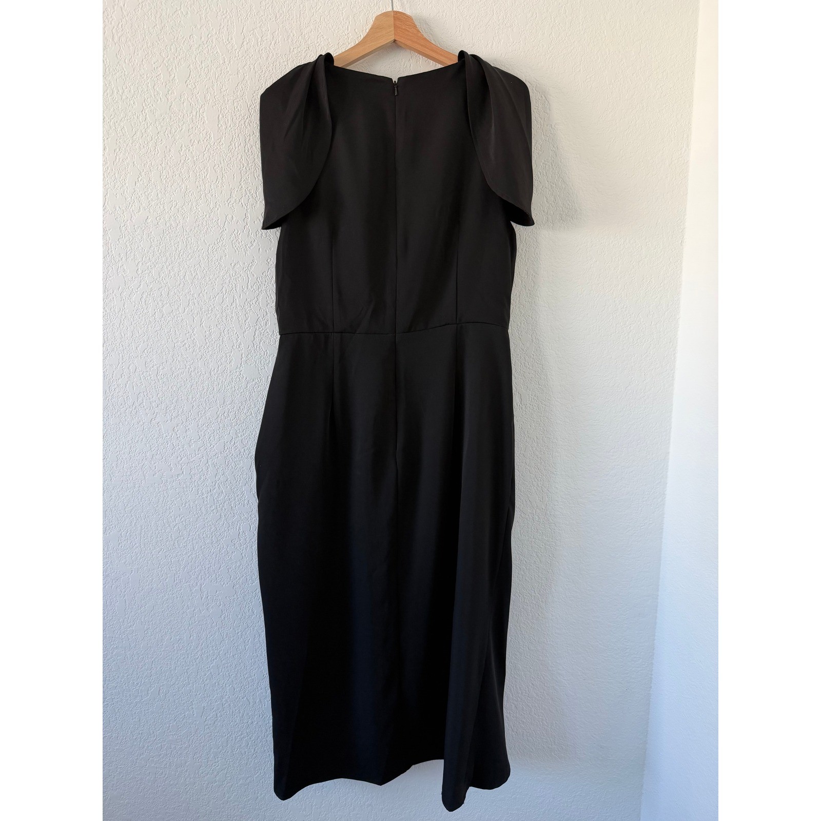 Mac Duggal Black Cap Sleeve Midi Dress Evening Formal Size 10 *BELT NOT INCLUDED