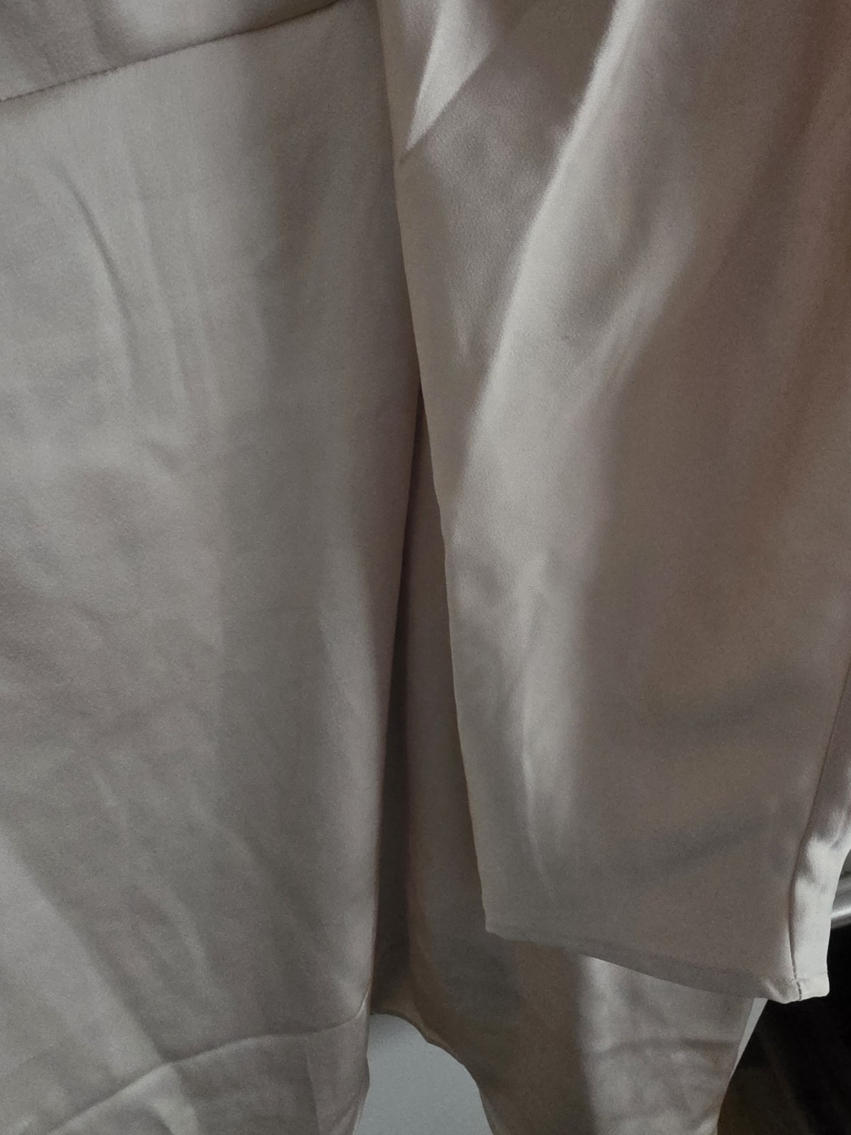 Elegant satin look tunic by H&M size L