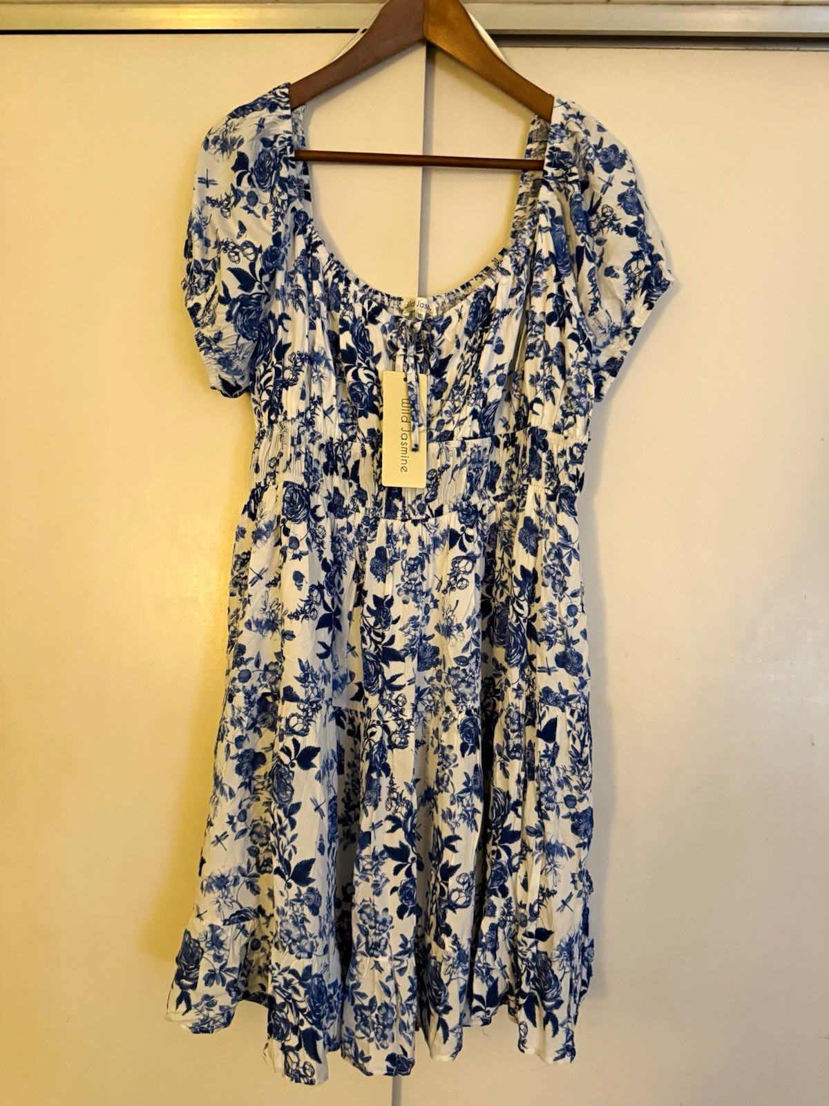 Wild Jasmine 2XL Blue White Floral Smocked Puff Sleeve Scoop Neck Short Dress
