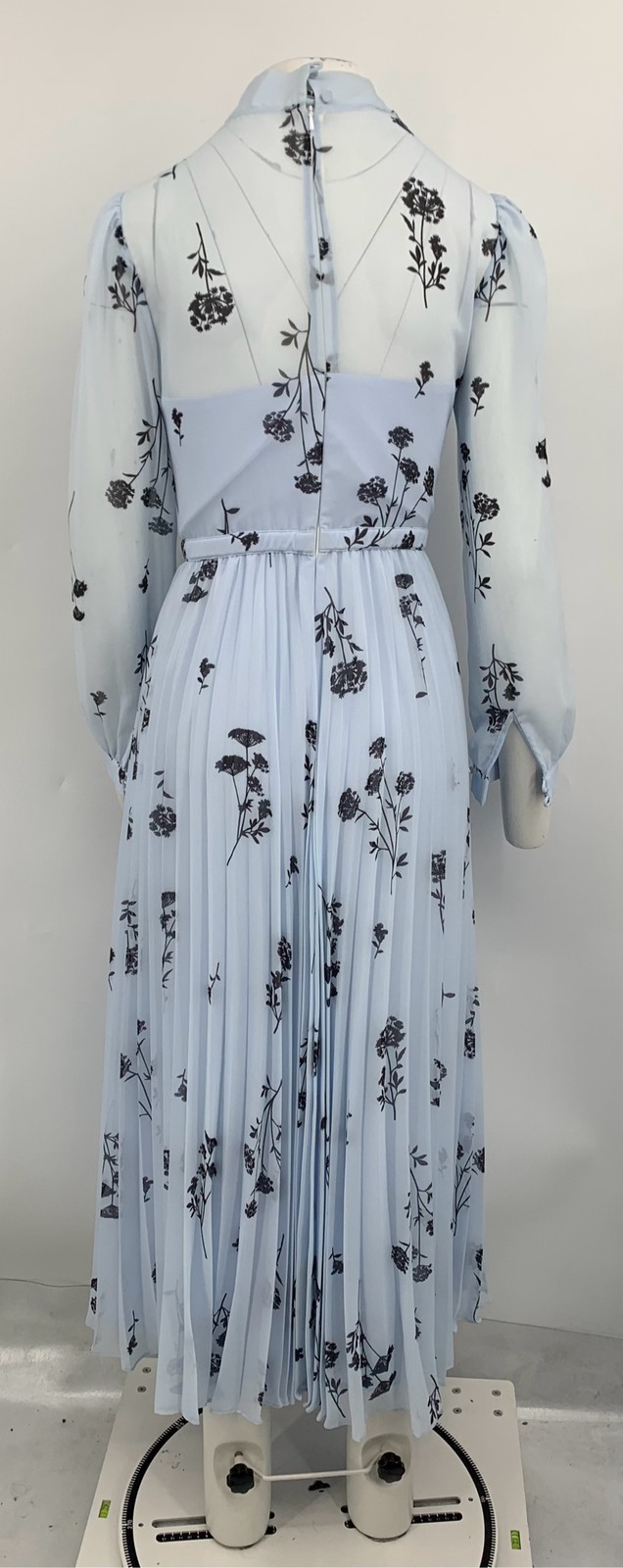 SELF PORTRAIT LIGHT BLUE FLORAL SILHOUETTE CHIFFON MIDI DRESS SZ LARGE-MISS TAG