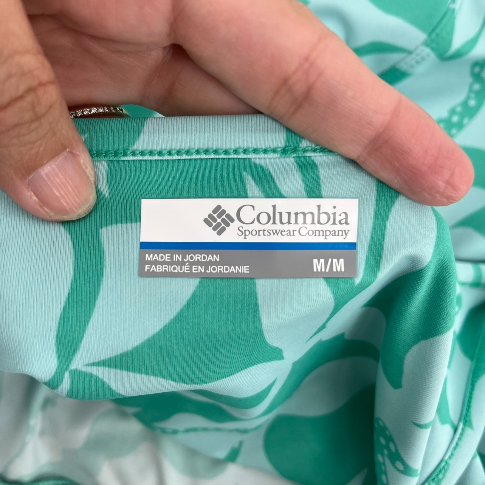 Columbia PFG Dress Medium Freezer III Teal Green Tropical Palm Leaf Fishing EUC!