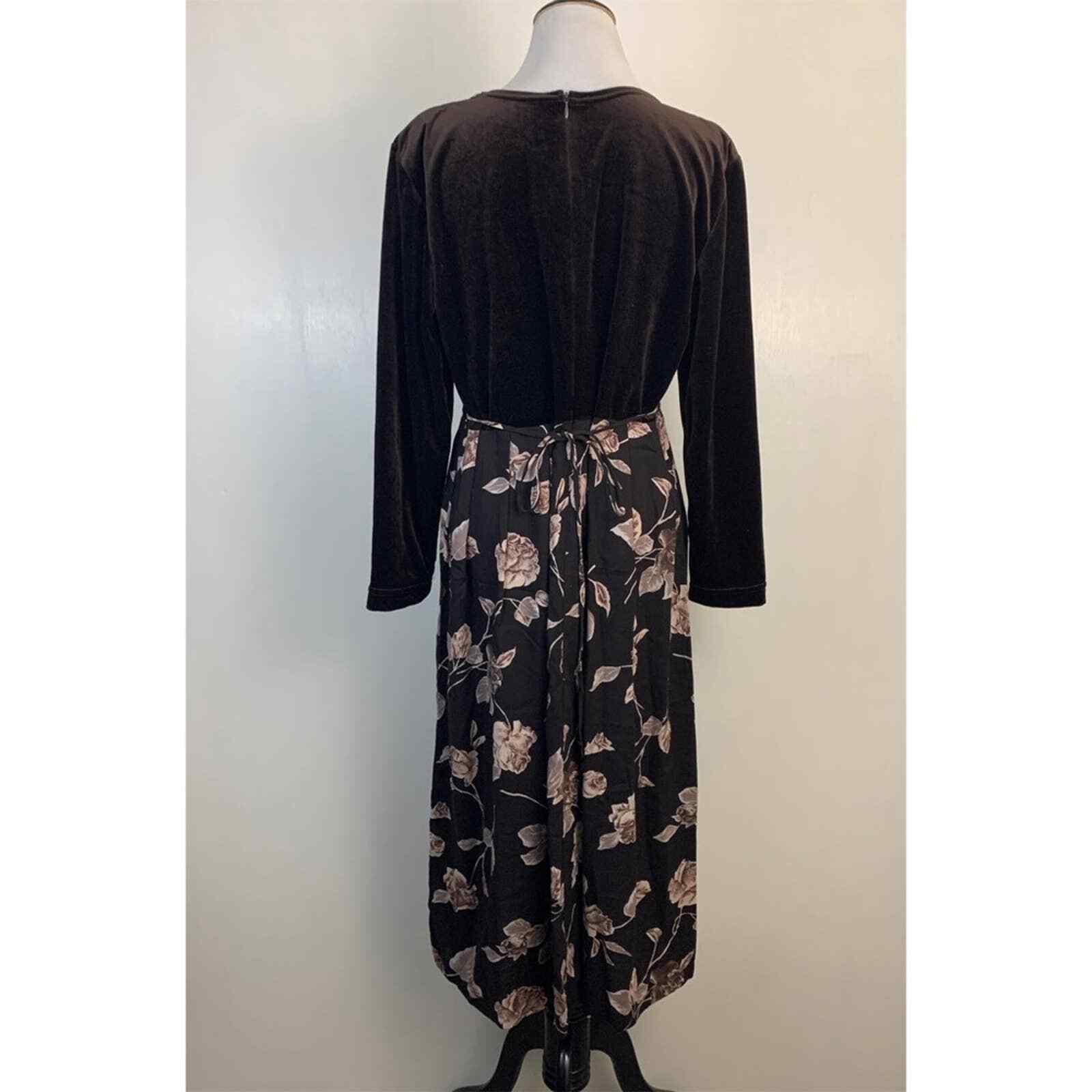 Vintage Bedford Fair Dress