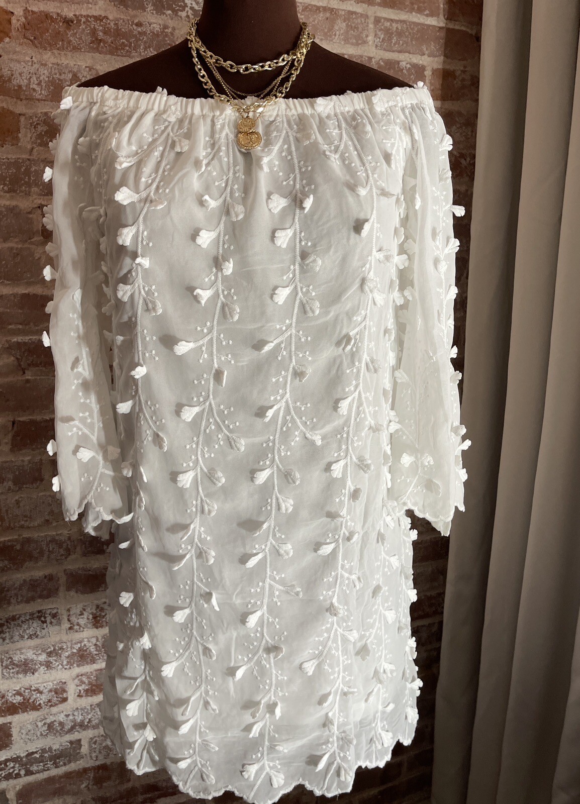 New! Miss Kelly 1999 White Chiffon Shift Dress Off Shoulder Sleeves Embroidered