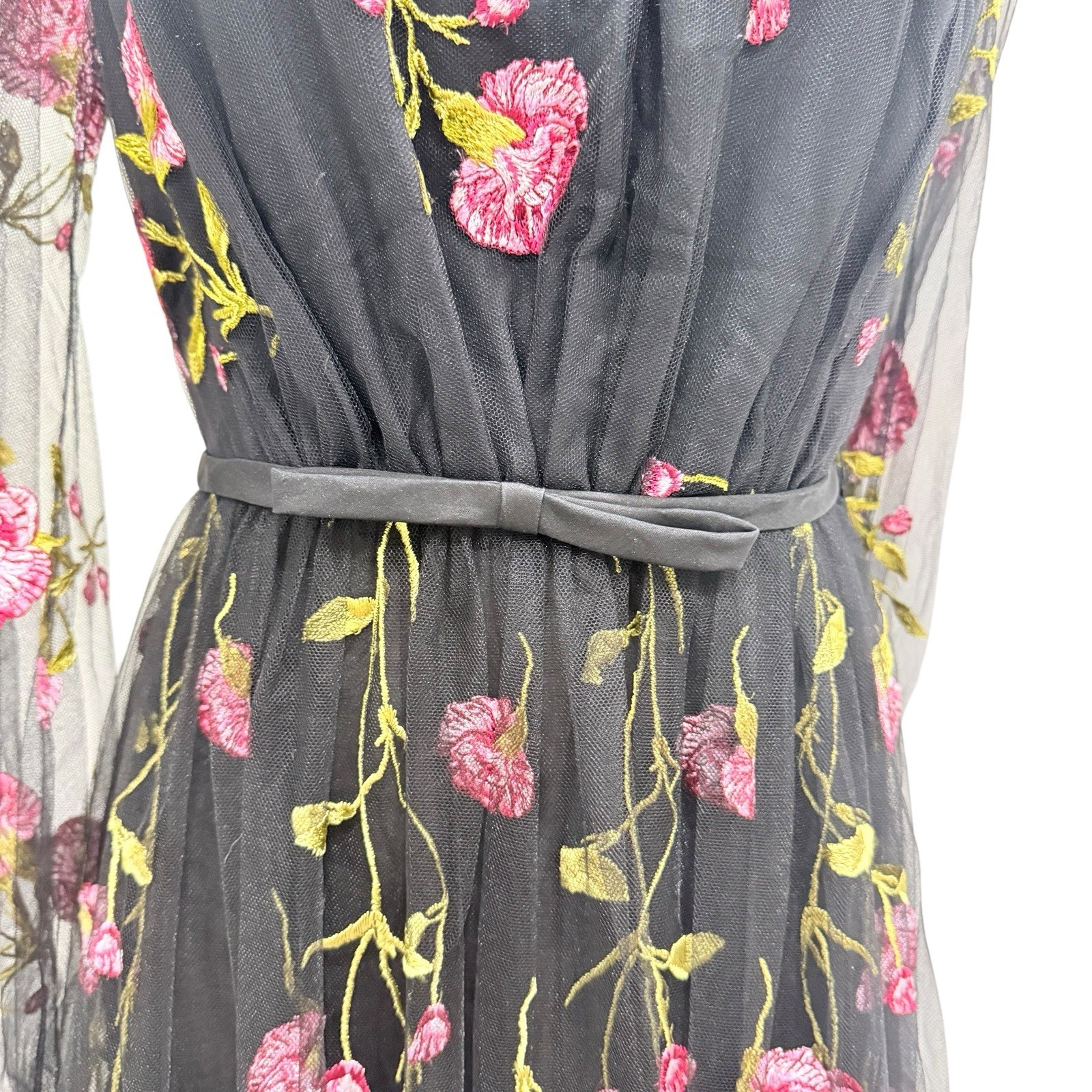 GIAMBATTISTA VALLI Carnation Embroidered Long Sleeve Maxi Dress Black/Rose SZ 4