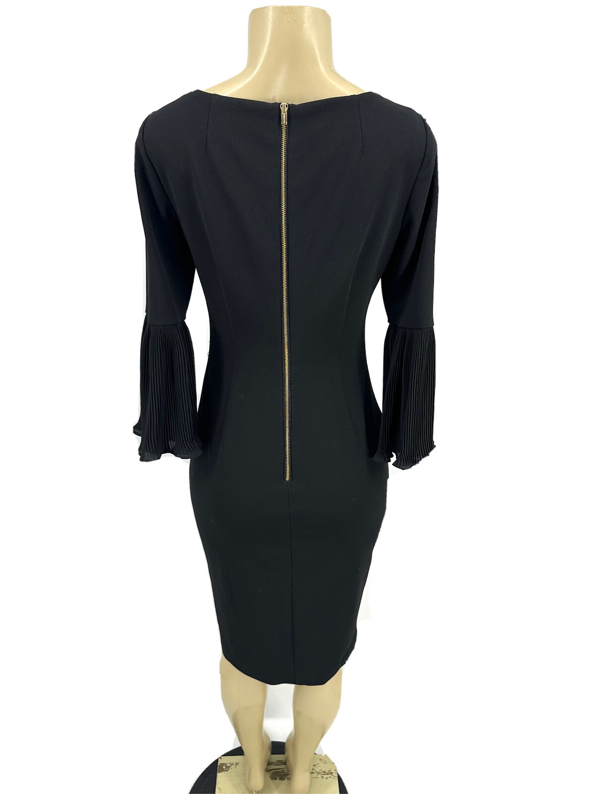 Calvin Klein Size 2 Black 3/4 Bell Sleeve Boat Neck Sheath Dress Formal H12