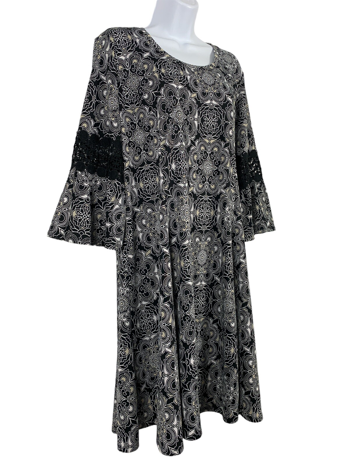 New Directions Womens Scoop Neck Swing Dress Embroidered Bell Sleeve Size PXL