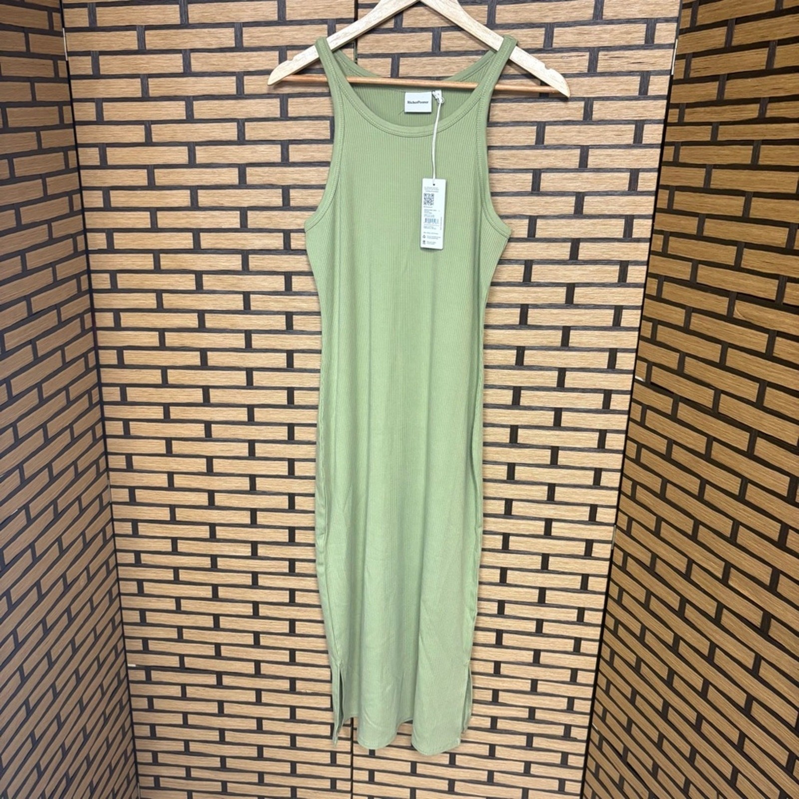 Richer Poorer Green Ribbed Midi Dress Size Large