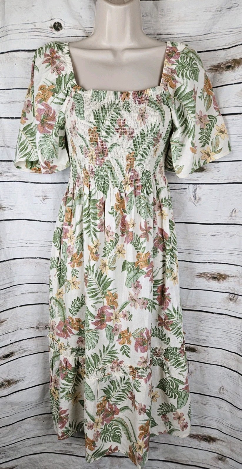 Reyn Spooner Floral Midi Dress M Hawaiian Smocked Ruffle Womens Lmtd Ed