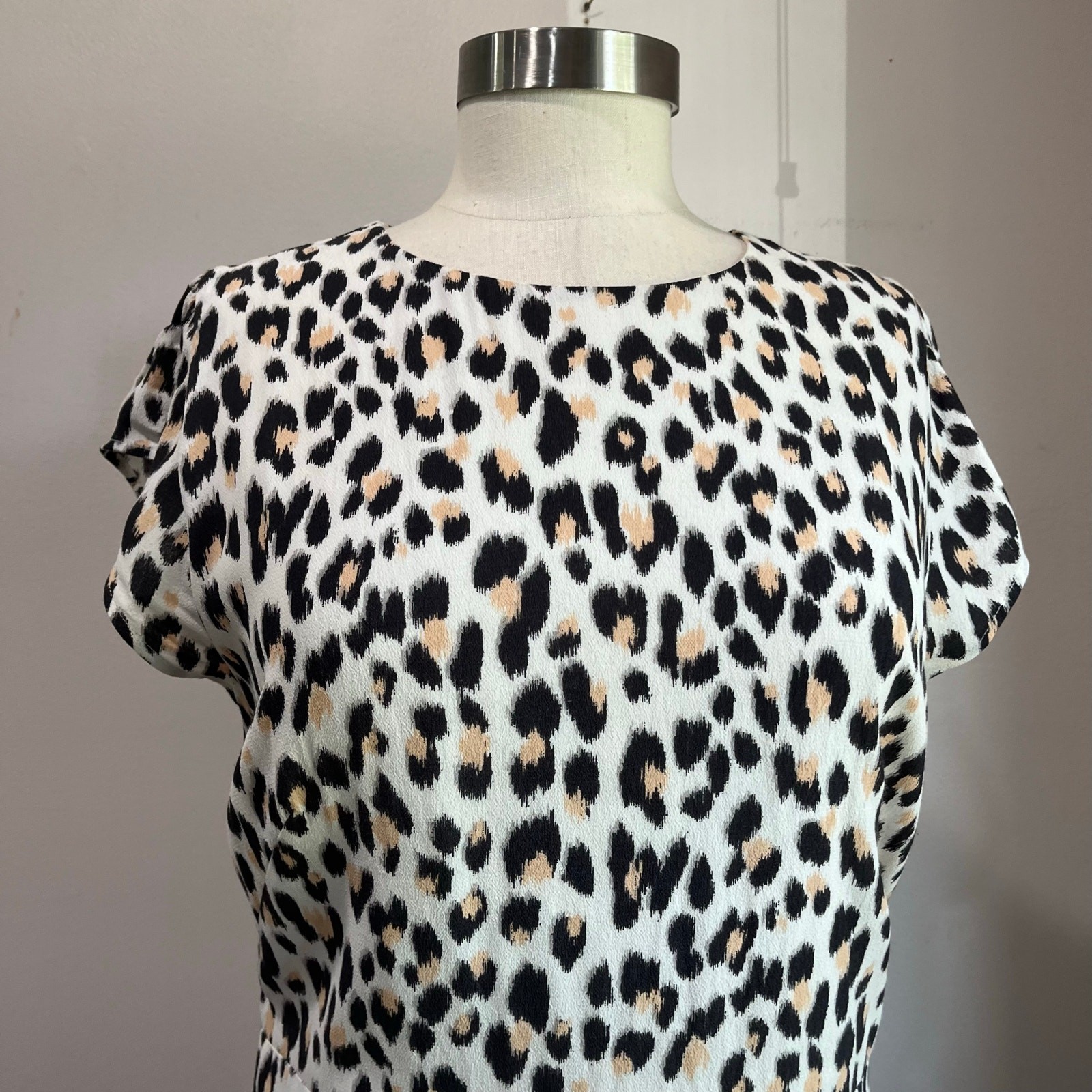 Loft White Leopard Print Short Sleeve Midi Dress Career Casual Party Sz 10
