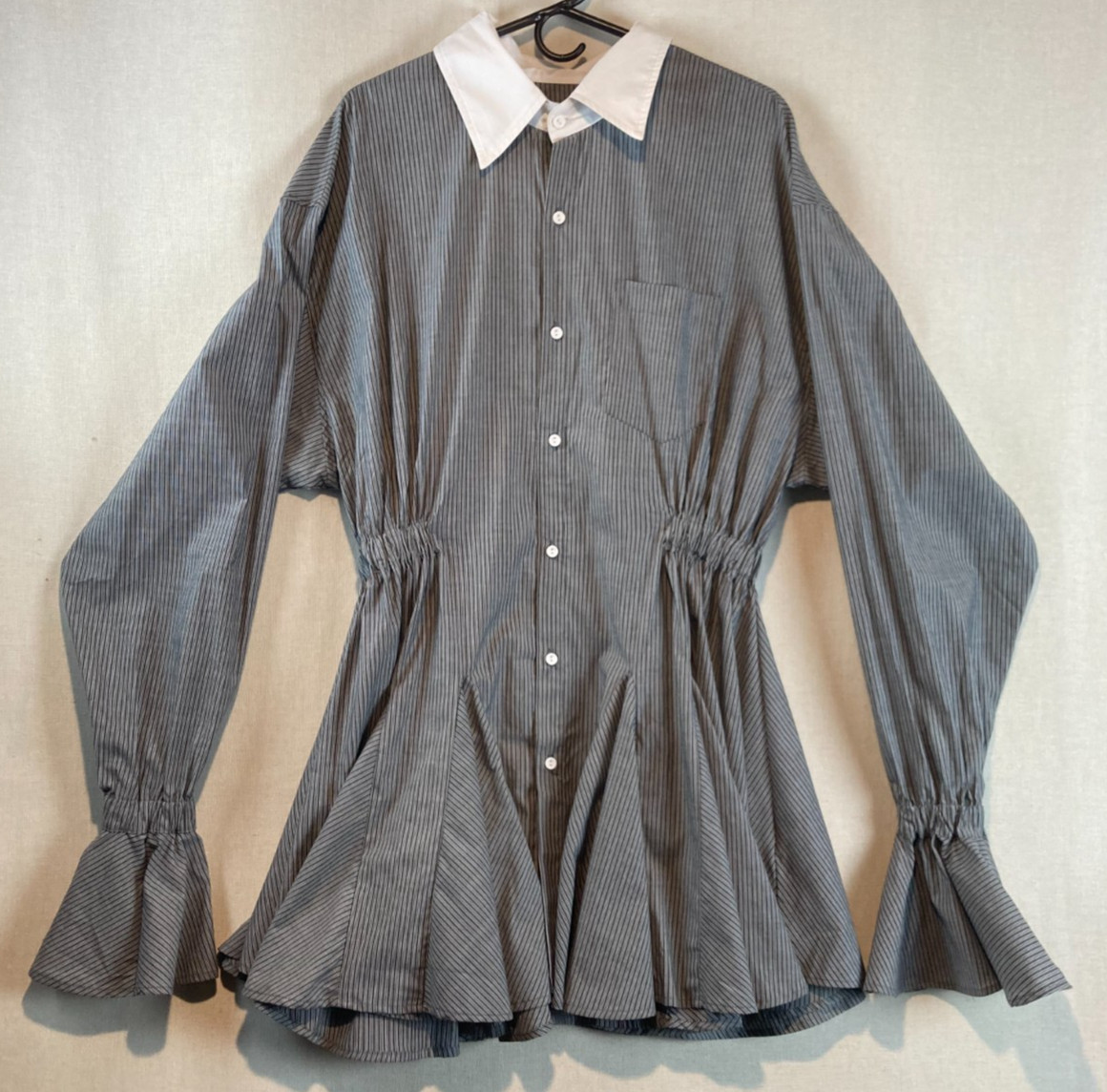 LR24 Troy Mini Shirt Dress Grey/White Stripe Extra Long Ruffle Sleeve W’s Size L