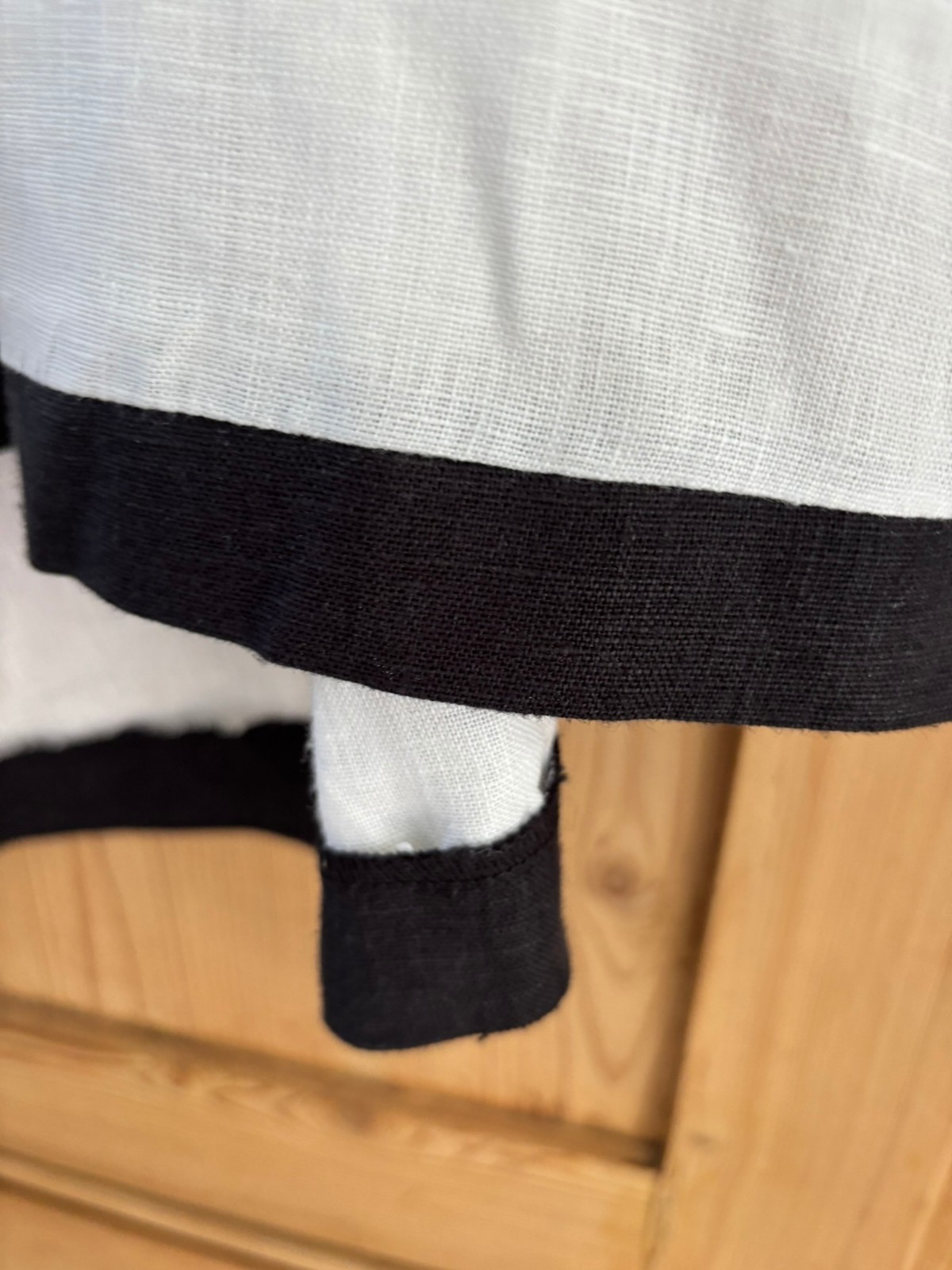 New Crown Linen Designs 100% Linen White Dress Flounce M / L