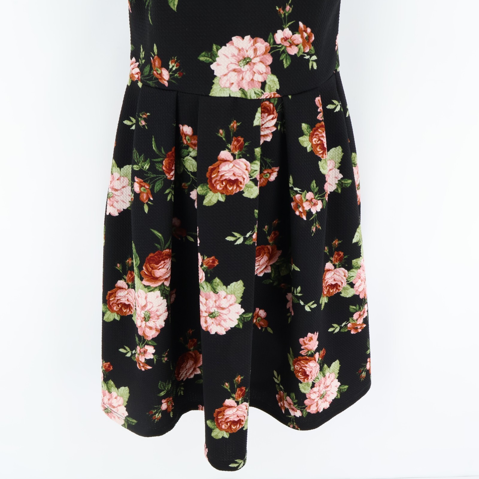 Soprano Short Sundress Womens M Black Floral Spaghetti Straps V-Neck Lightweight