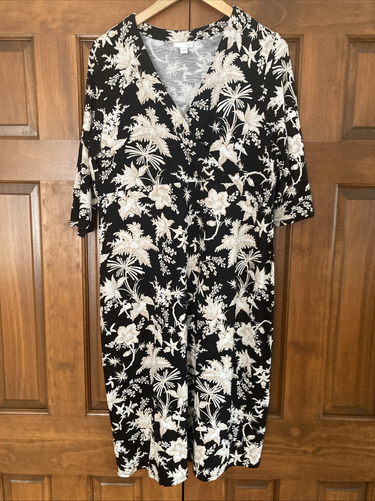 J Jill Black Cream Tan Floral V-Neck 3/4 Sleeve Women’s Jersey Dress Women’s L