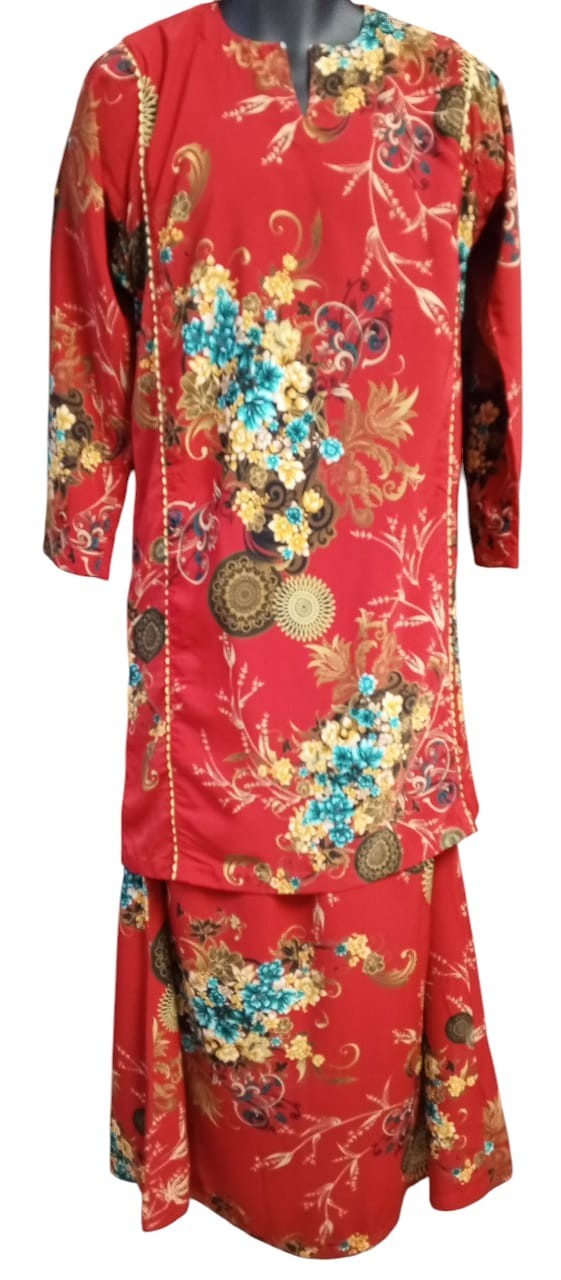Red Baju Kurung