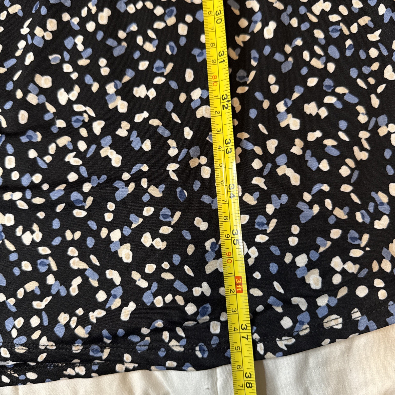 NWT- Ava & Grace Breast Pockets Silver Stud Accent Matching Buttons Button Down