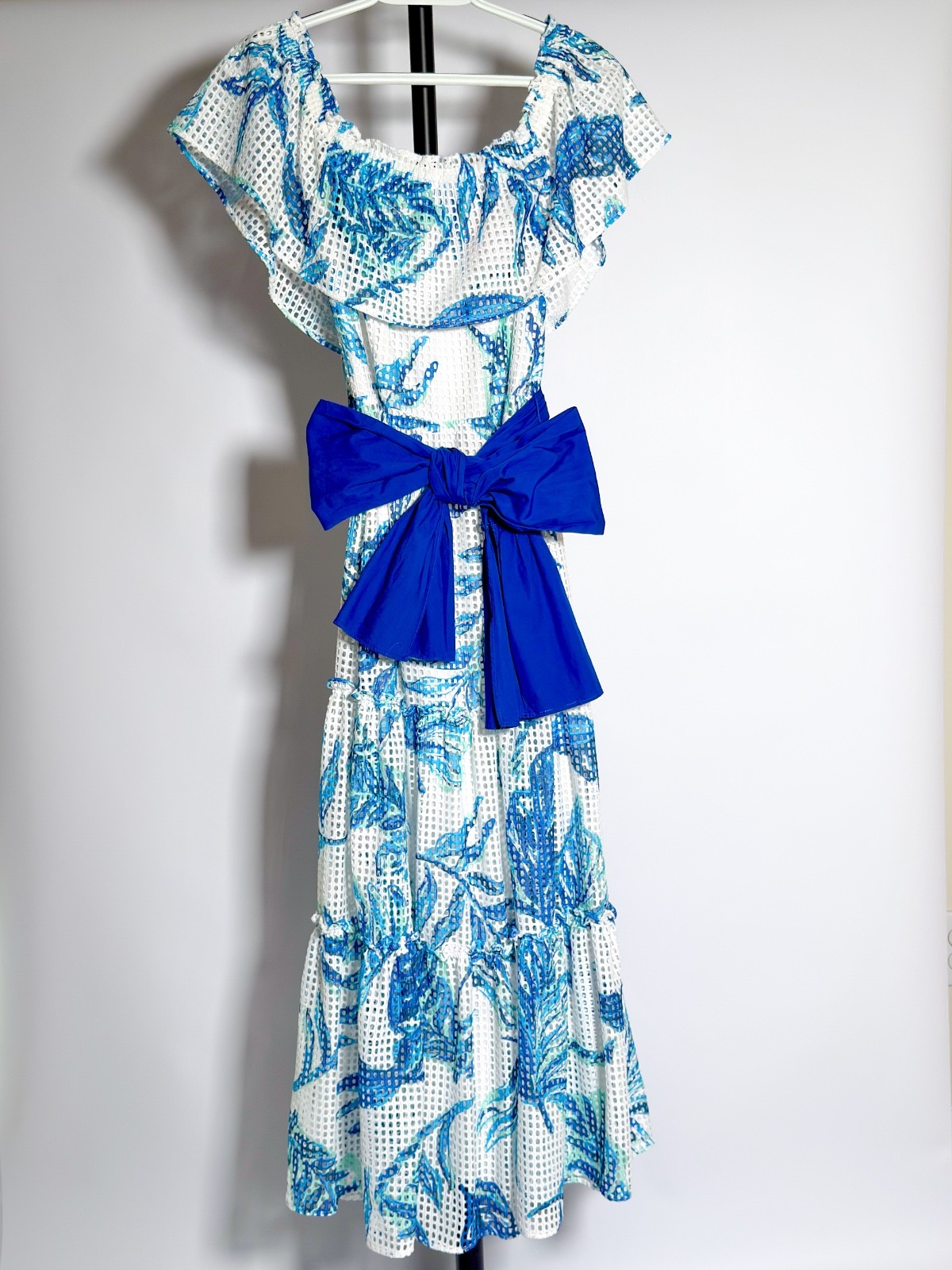 Lily Pulitzer Dress Tropical Print White & Blue, Size US-Small